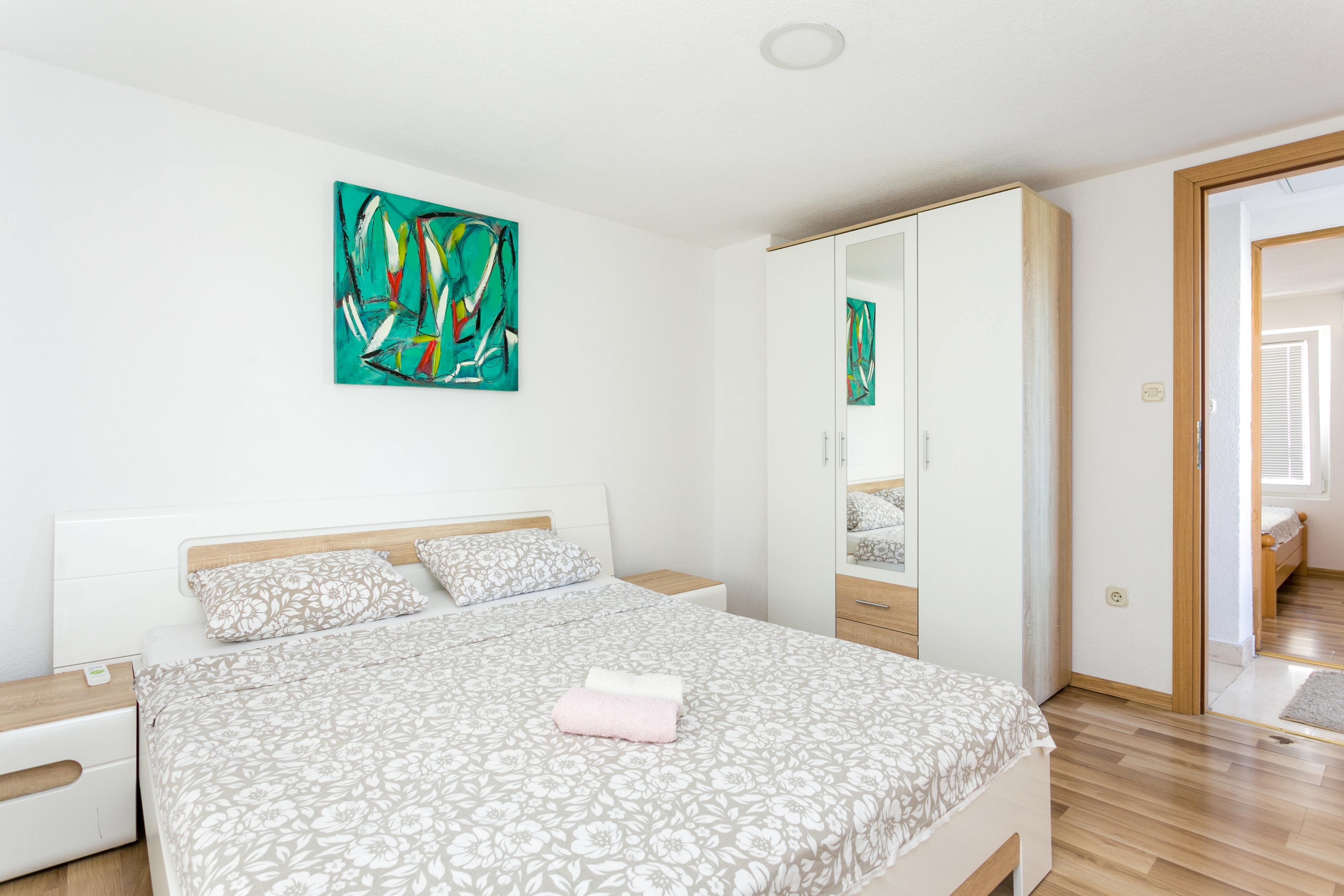 Two bedroom apartment near beach Mastrinka, Čiovo (A-22956-a) Two bedroom apartment near beach Mastrinka, Čiovo (A-22956-a)