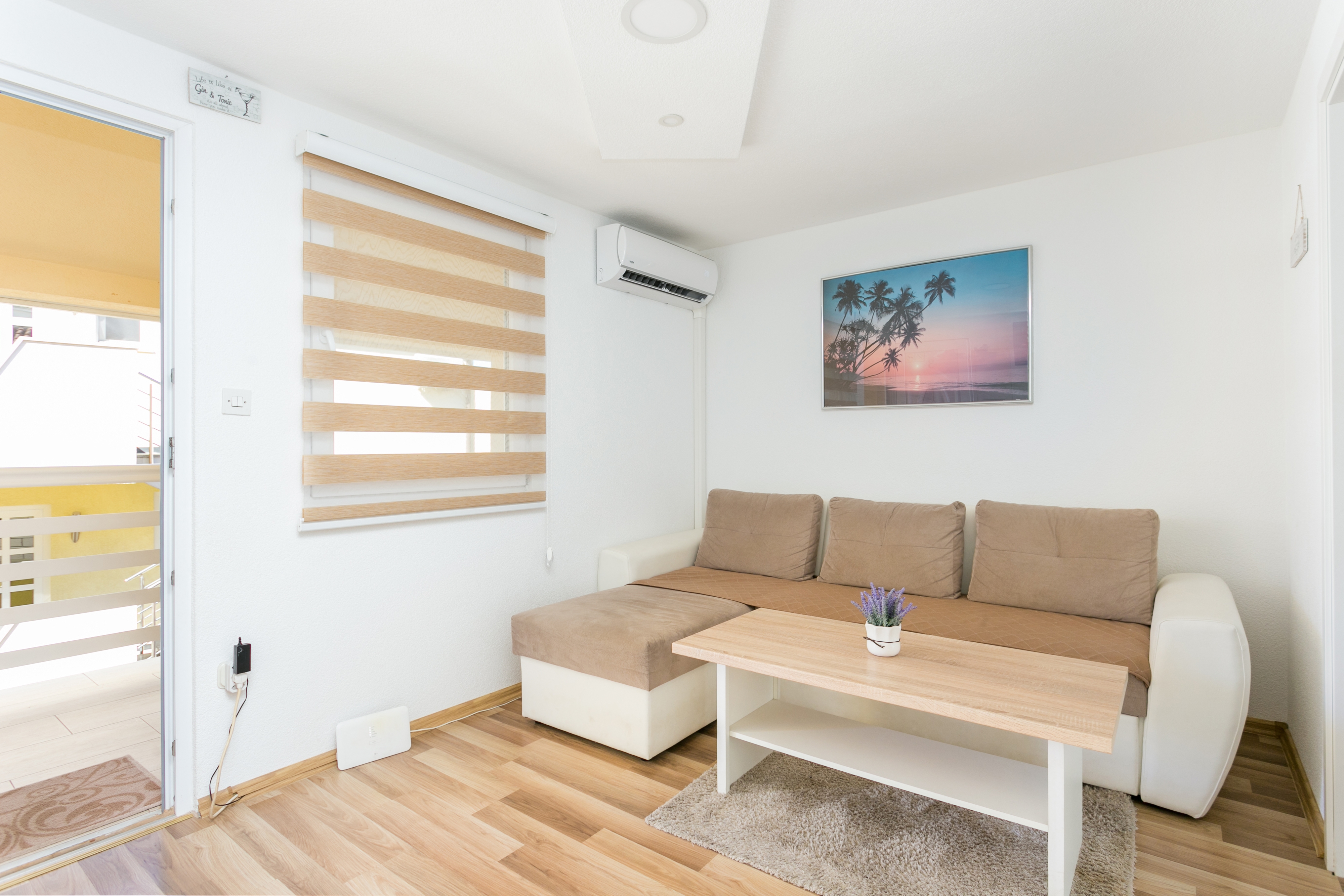 Two bedroom apartment near beach Mastrinka, Čiovo (A-22956-c) Two bedroom apartment near beach Mastrinka, Čiovo (A-22956-c)