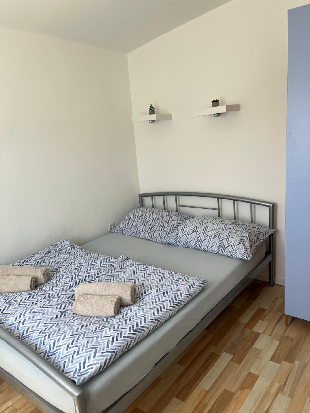 Two bedroom apartment with terrace and sea view Vir  A-a