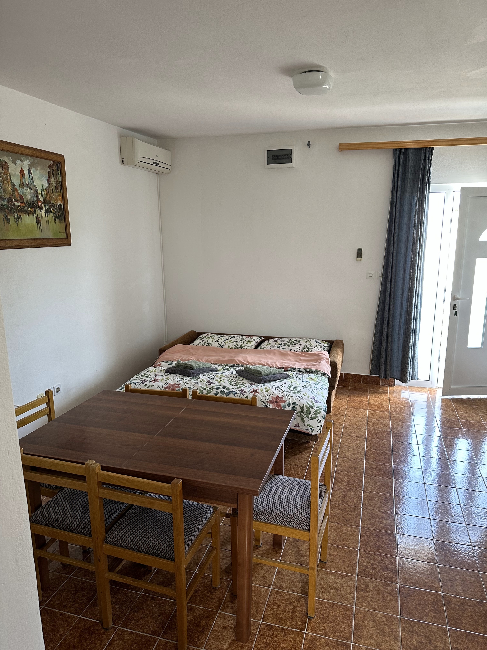 Two bedroom apartment with terrace Novalja (Pag) (A-22963-e) Two bedroom apartment with terrace Novalja (Pag) (A-22963-e)