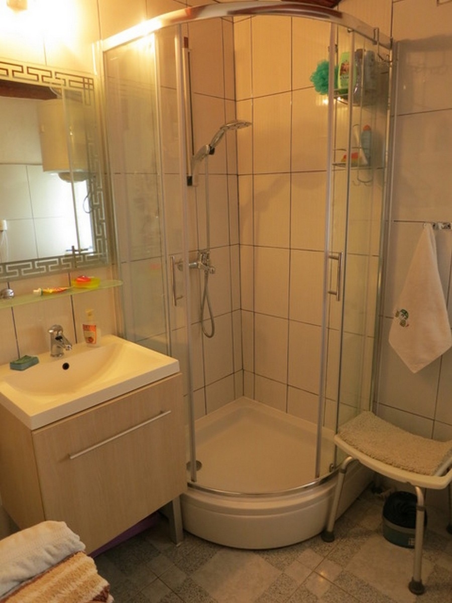 Three bedroom house with terrace and sea view Ustrine, Cres  K