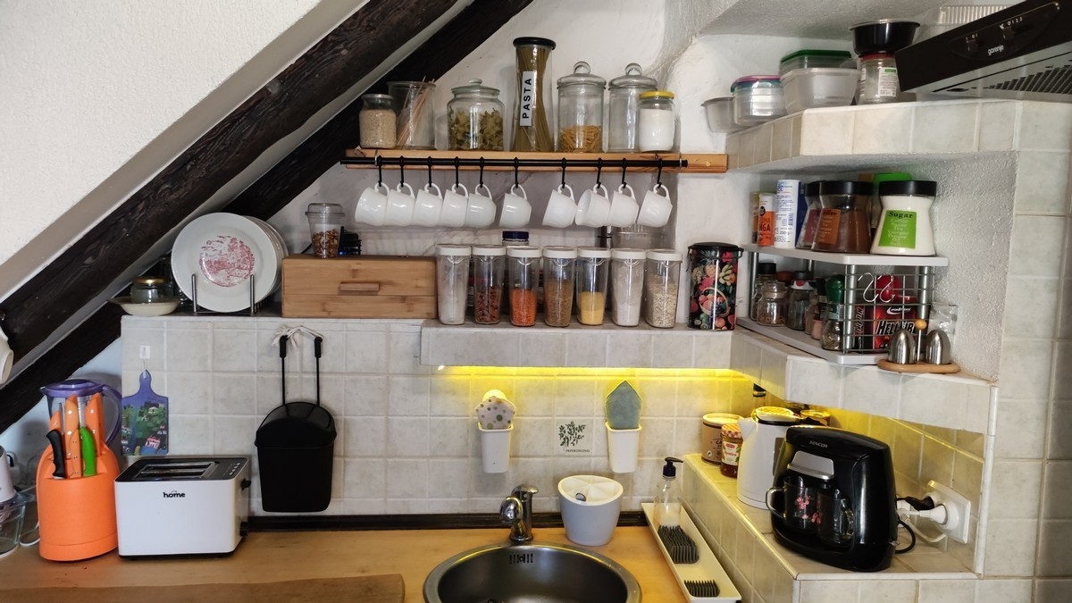 Three bedroom house with terrace and sea view Ustrine, Cres  K