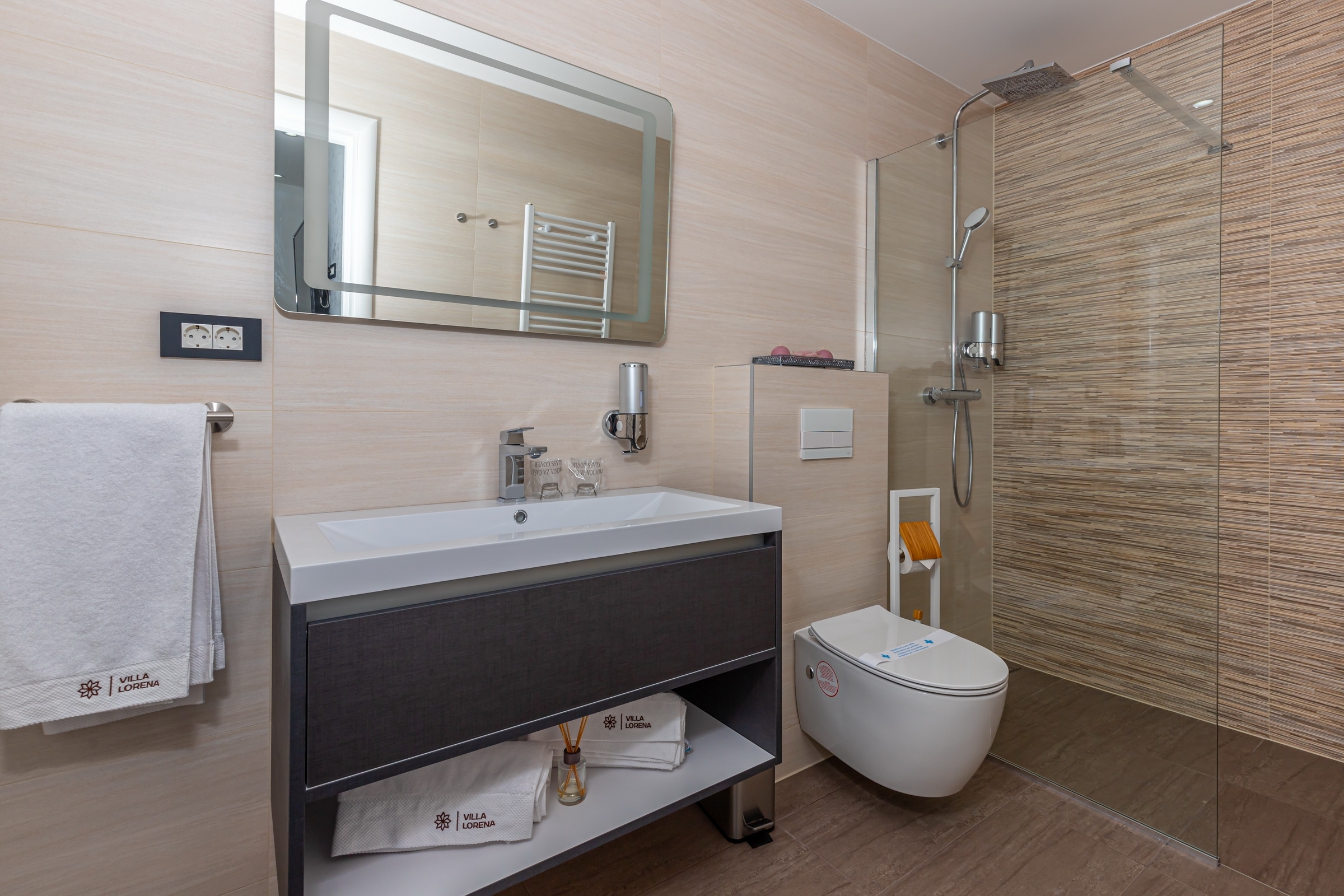 Four bedroom house with terrace and sea view Crikvenica  K