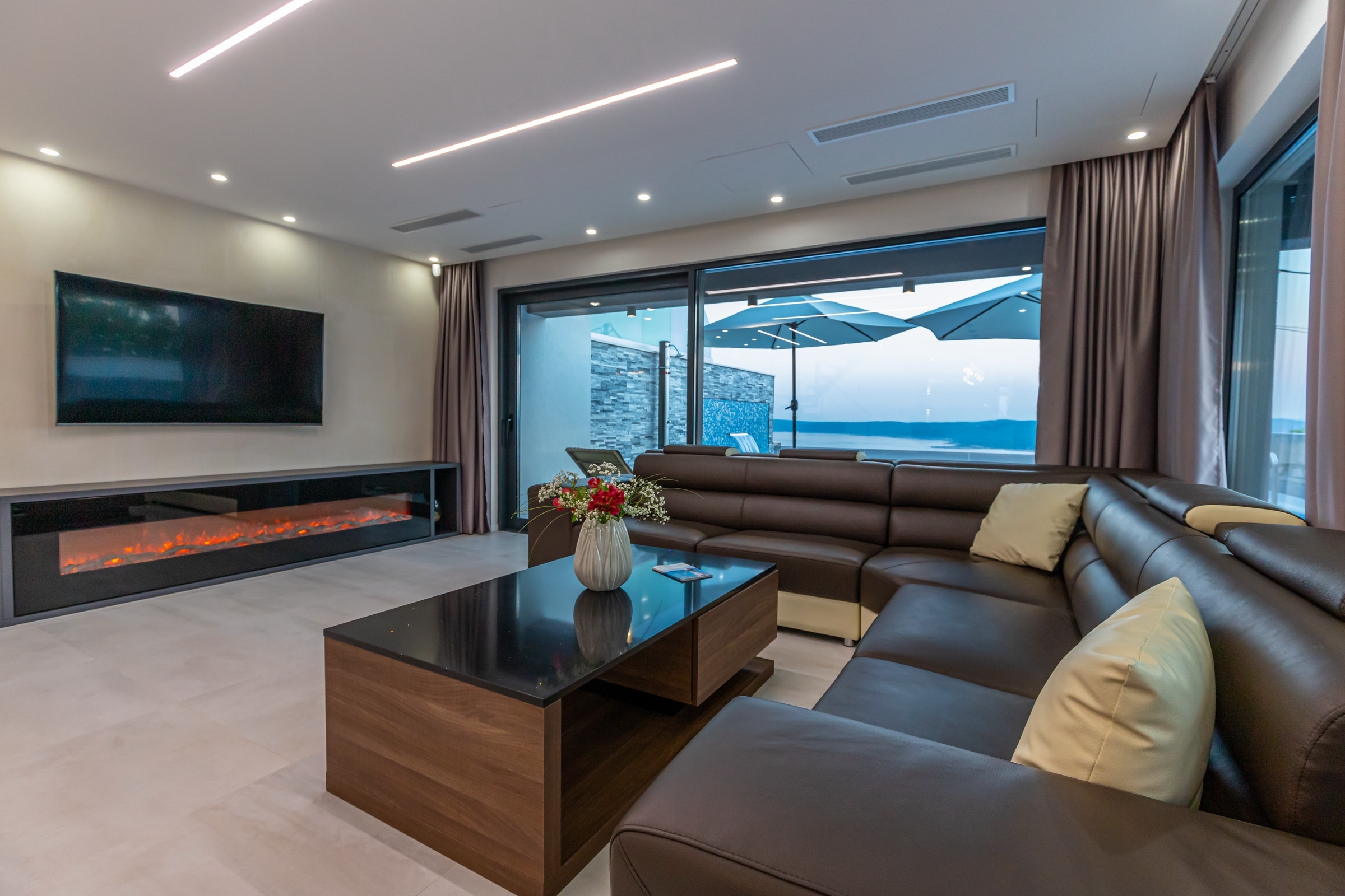 Four bedroom house with terrace and sea view Crikvenica  K