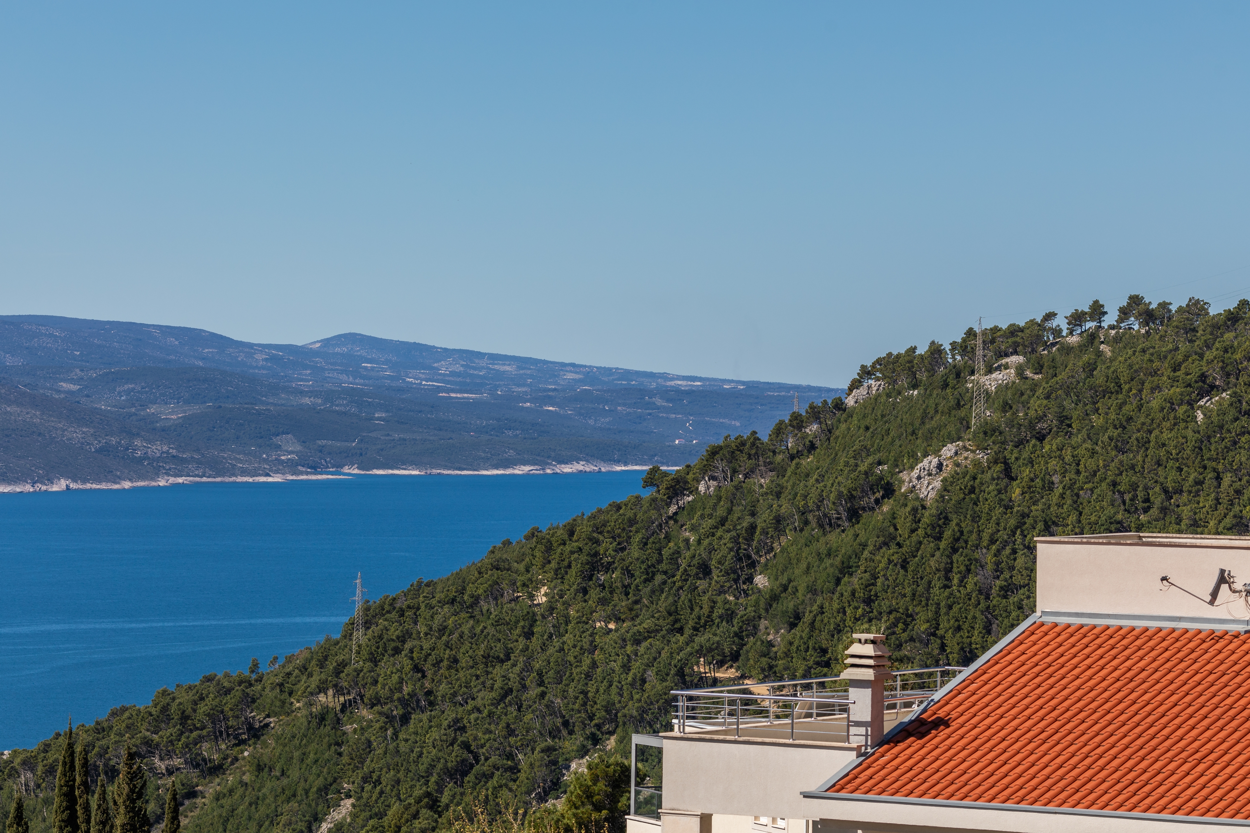 Three bedroom apartment with terrace and sea view Makarska  A-a
