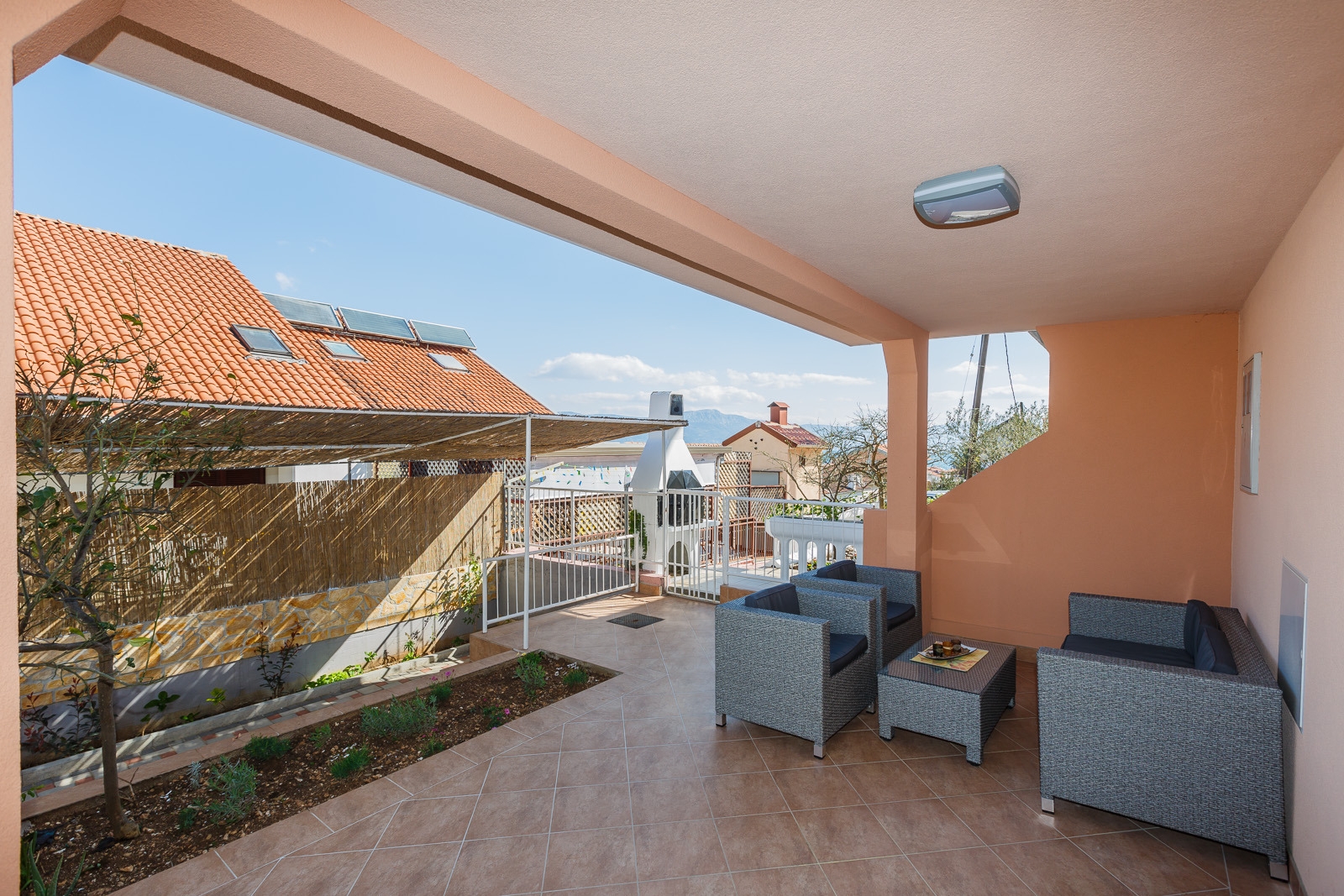 Two bedroom apartment with terrace Mastrinka, Čiovo  A-c