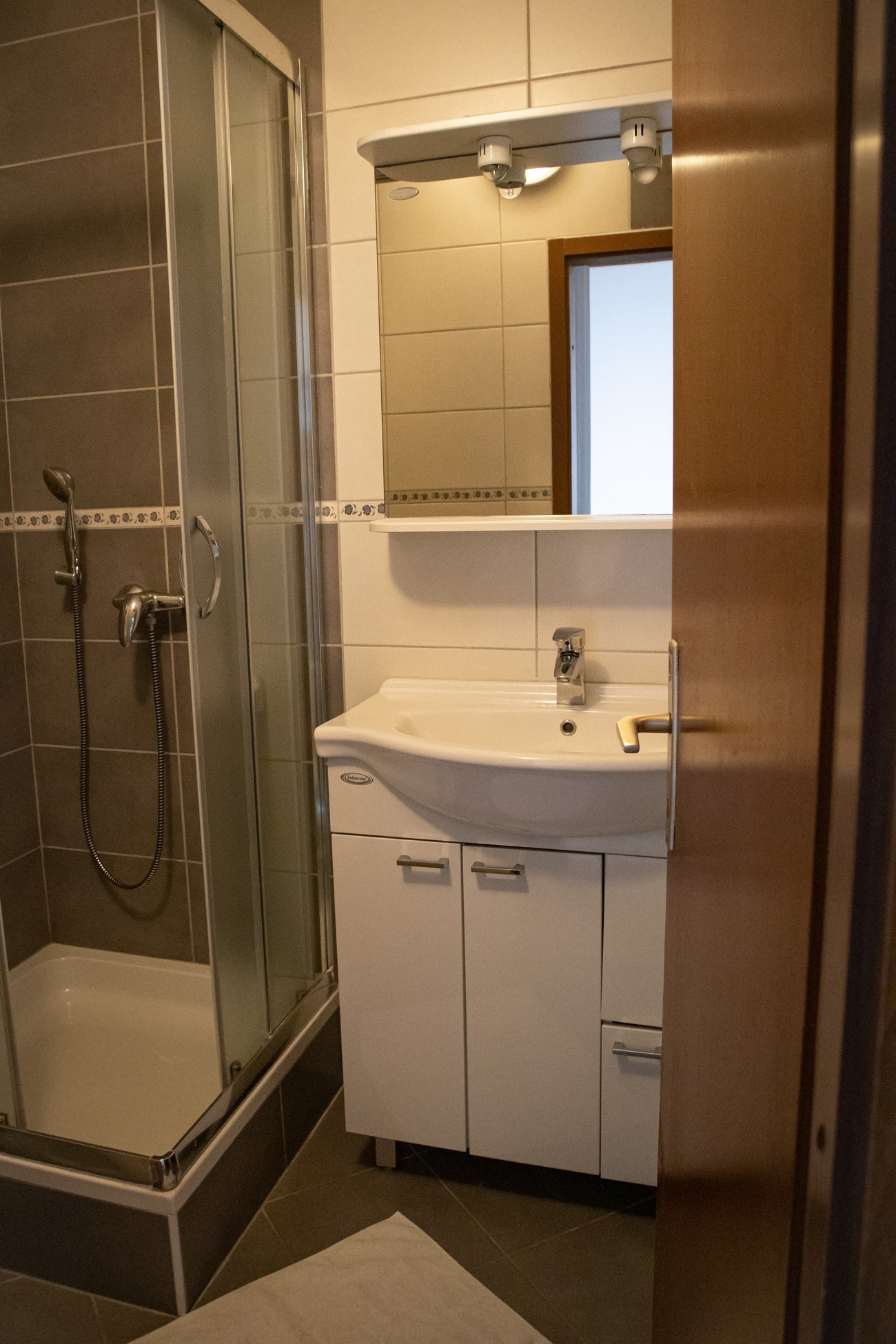 Two bedroom apartment with balcony and sea view Lopar, Rab  A-a