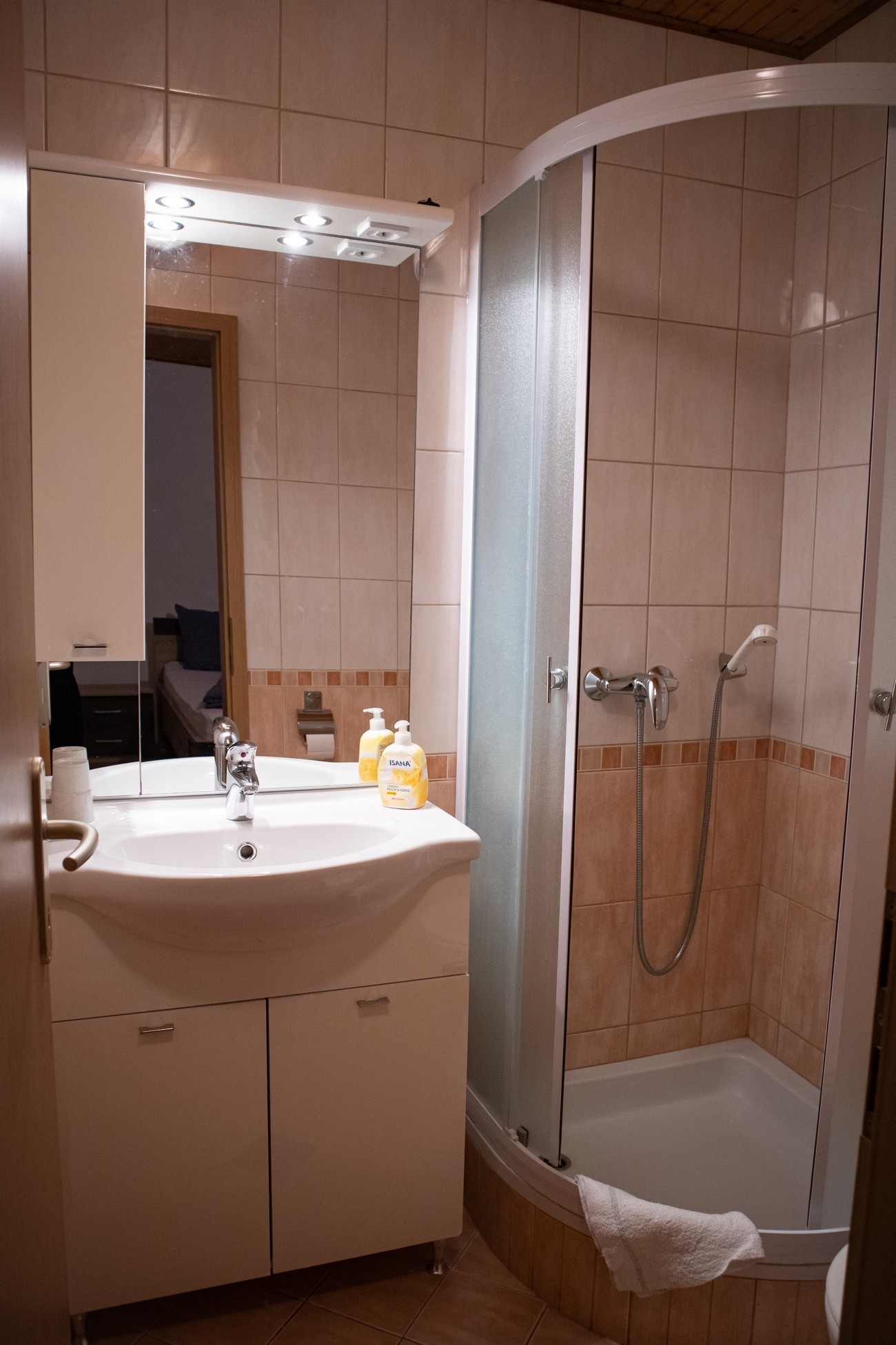 Two bedroom apartment with balcony Lopar, Rab  A-b