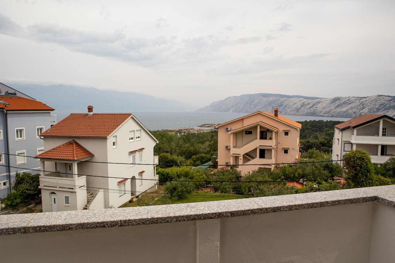 Two bedroom apartment with balcony and sea view Lopar, Rab  A-c