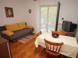 Dining room Rovinj, Dining room in the apartment, (pet friendly) and WiFi.
