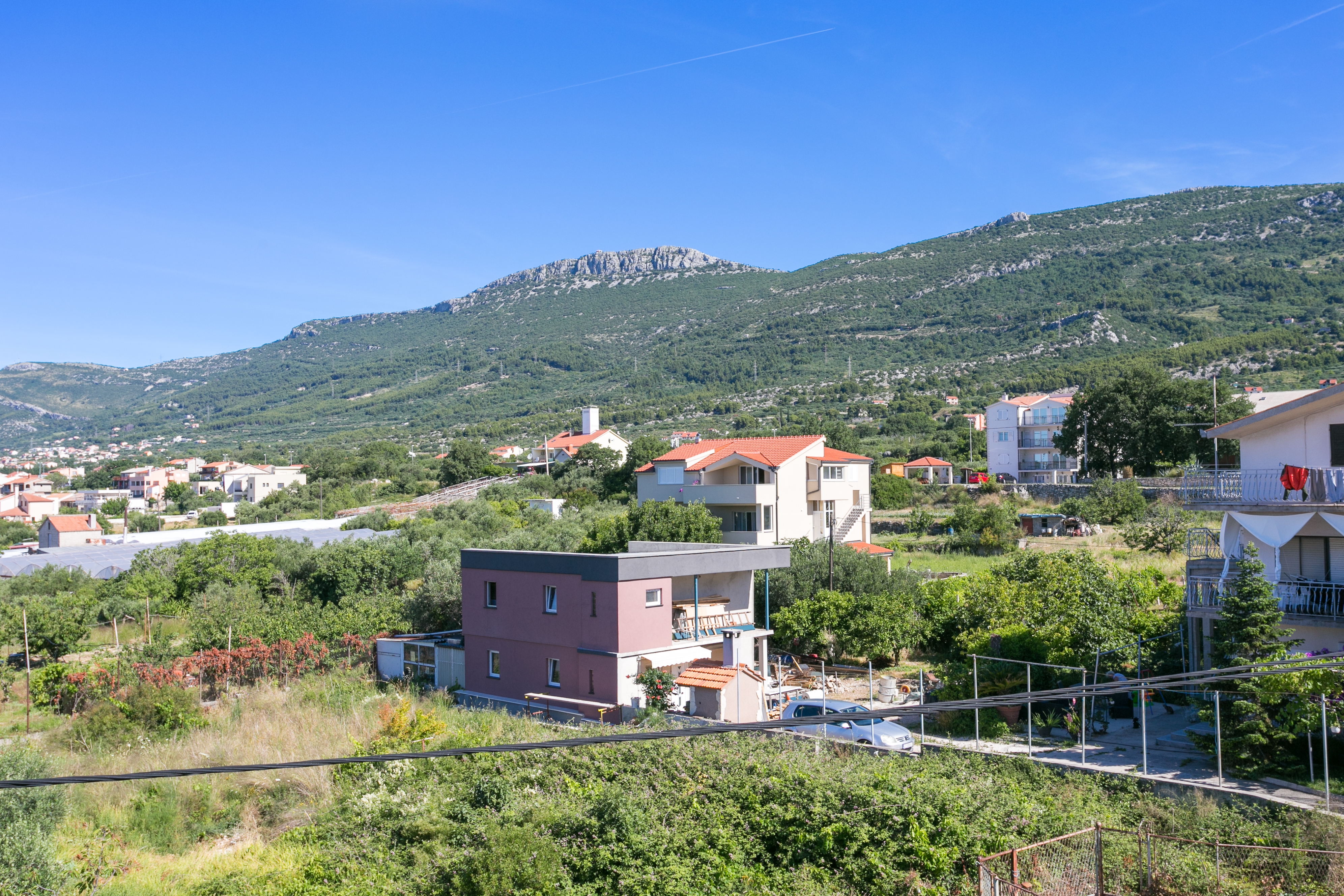 Two bedroom apartment with terrace and sea view Kaštel Lukšić, Kaštela  A-b