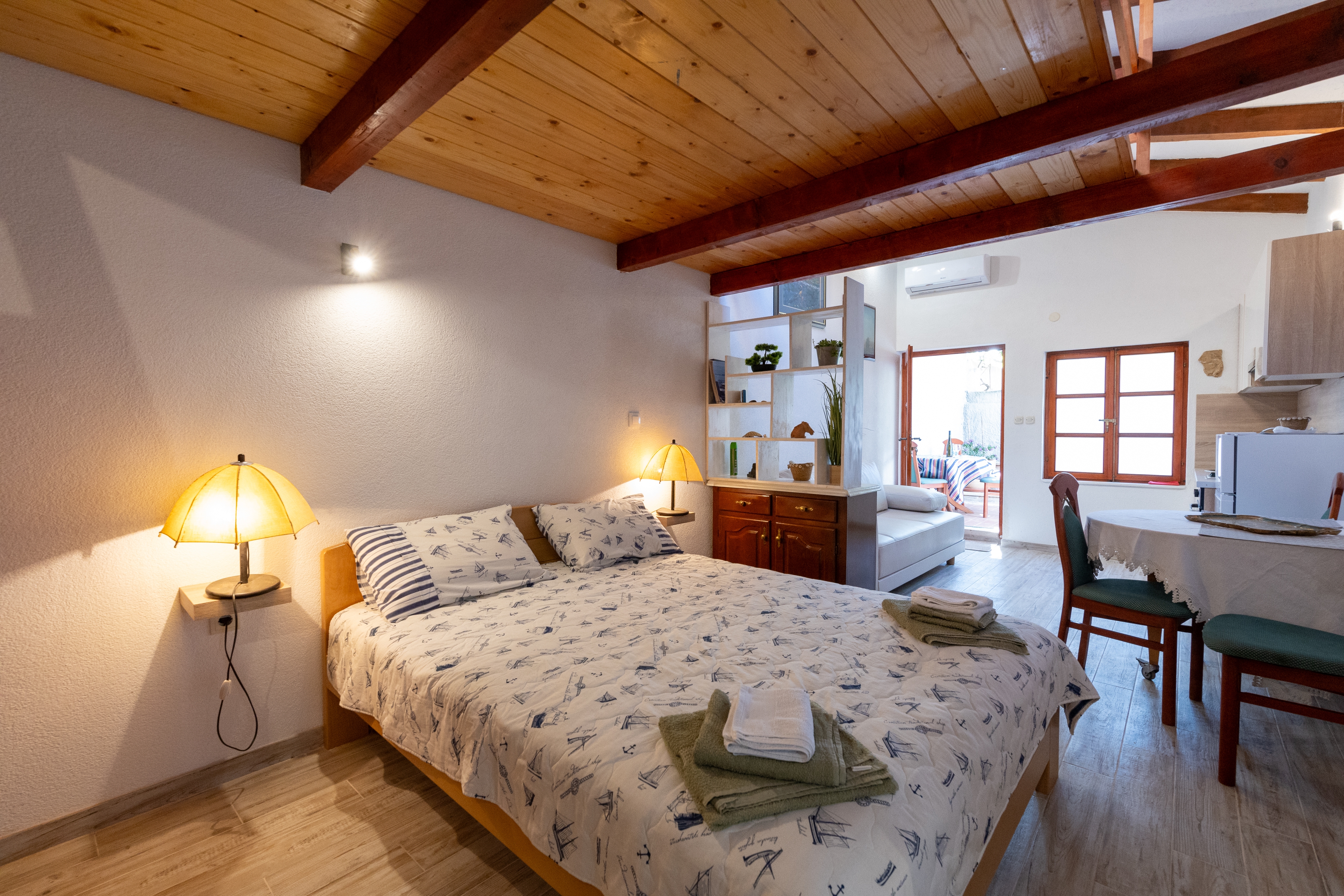 Studio flat with terrace Stari Grad, Hvar  AS-a