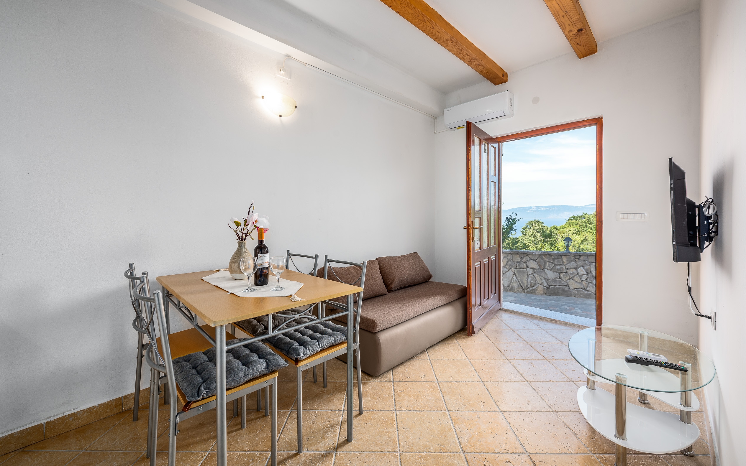 One bedroom apartment with terrace and sea view Drenje, Labin (A-22992-f)