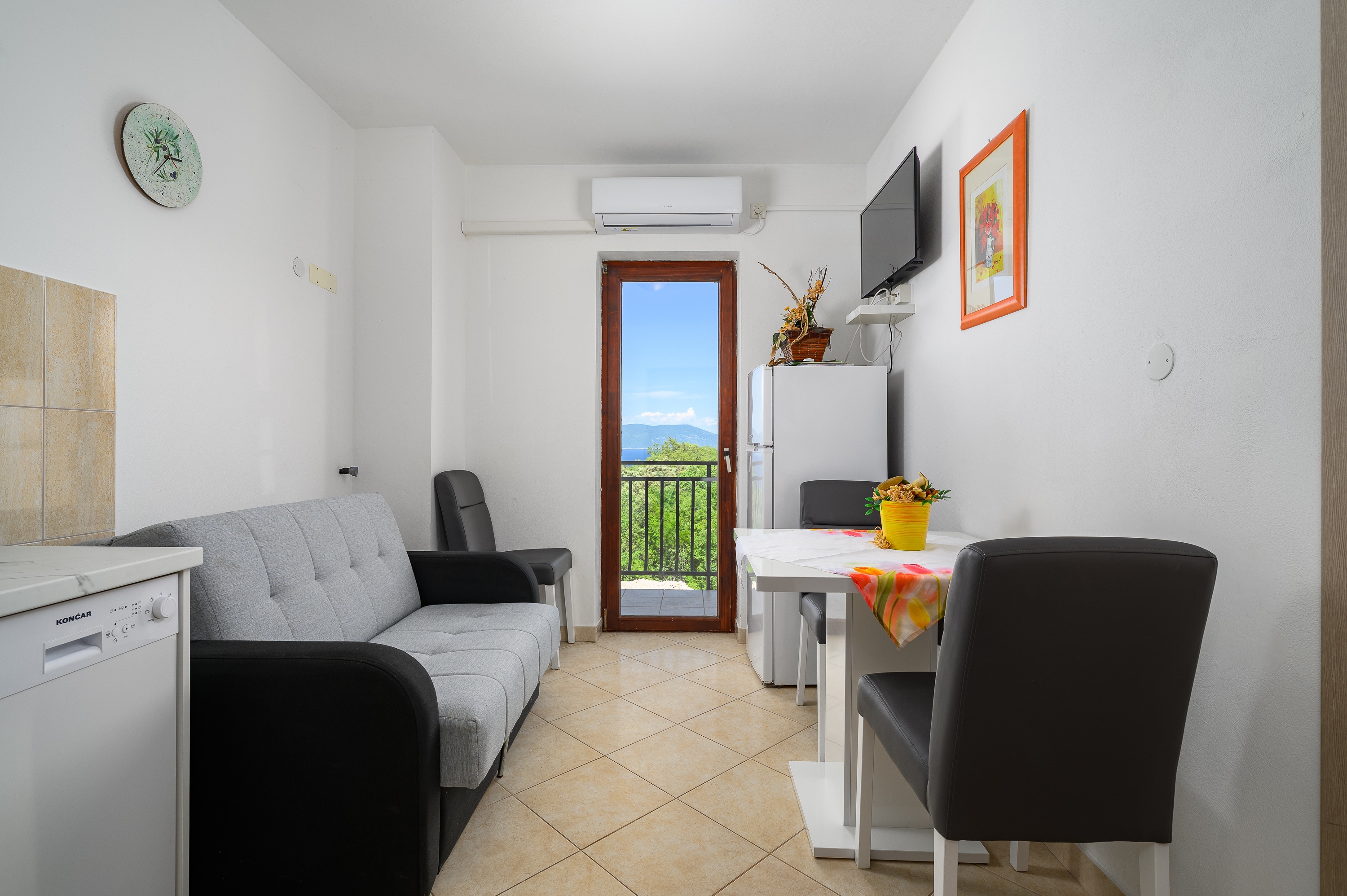 One bedroom apartment with balcony and sea view Drenje, Labin (A-22992-h) One bedroom apartment with balcony and sea view Drenje, Labin (A-22992-h)