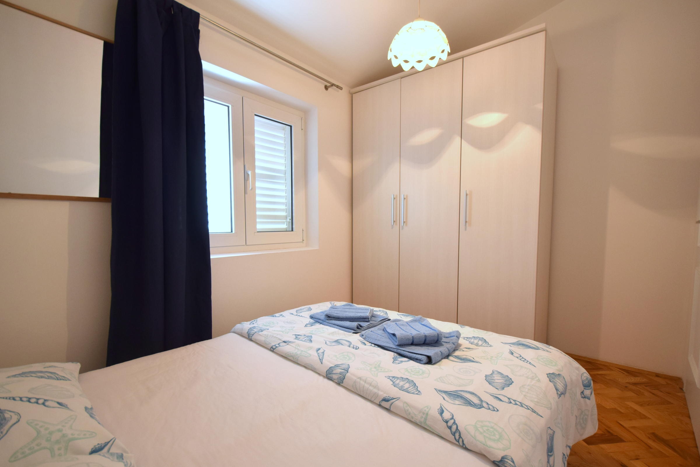 One bedroom apartment with balcony Malinska, Krk  A-b