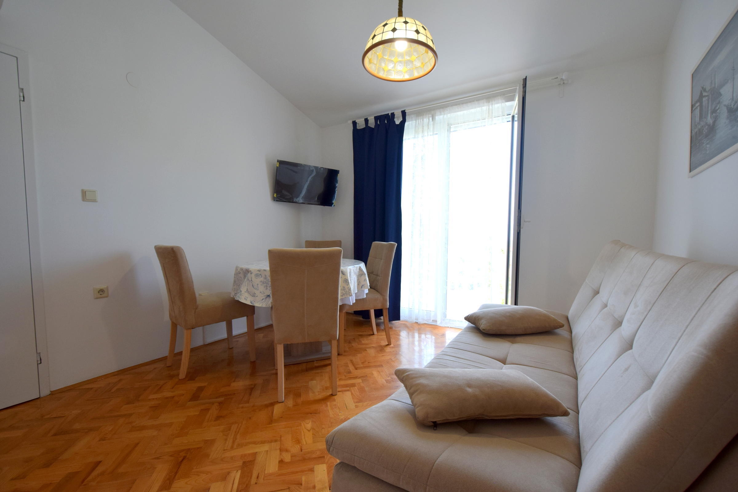 One bedroom apartment with balcony Malinska, Krk  A-b
