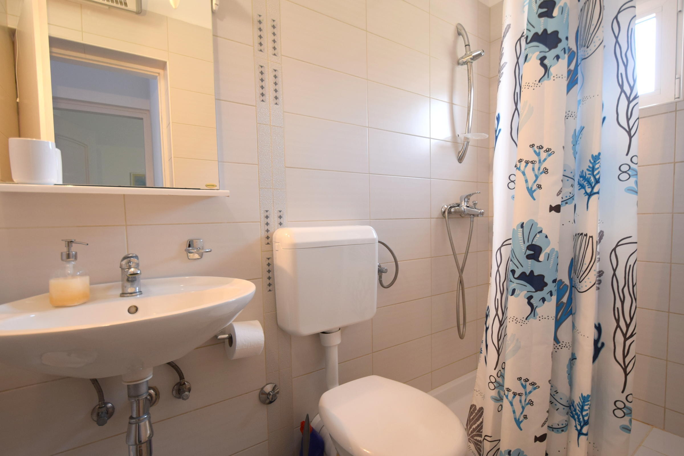 One bedroom apartment with balcony Malinska, Krk  A-c