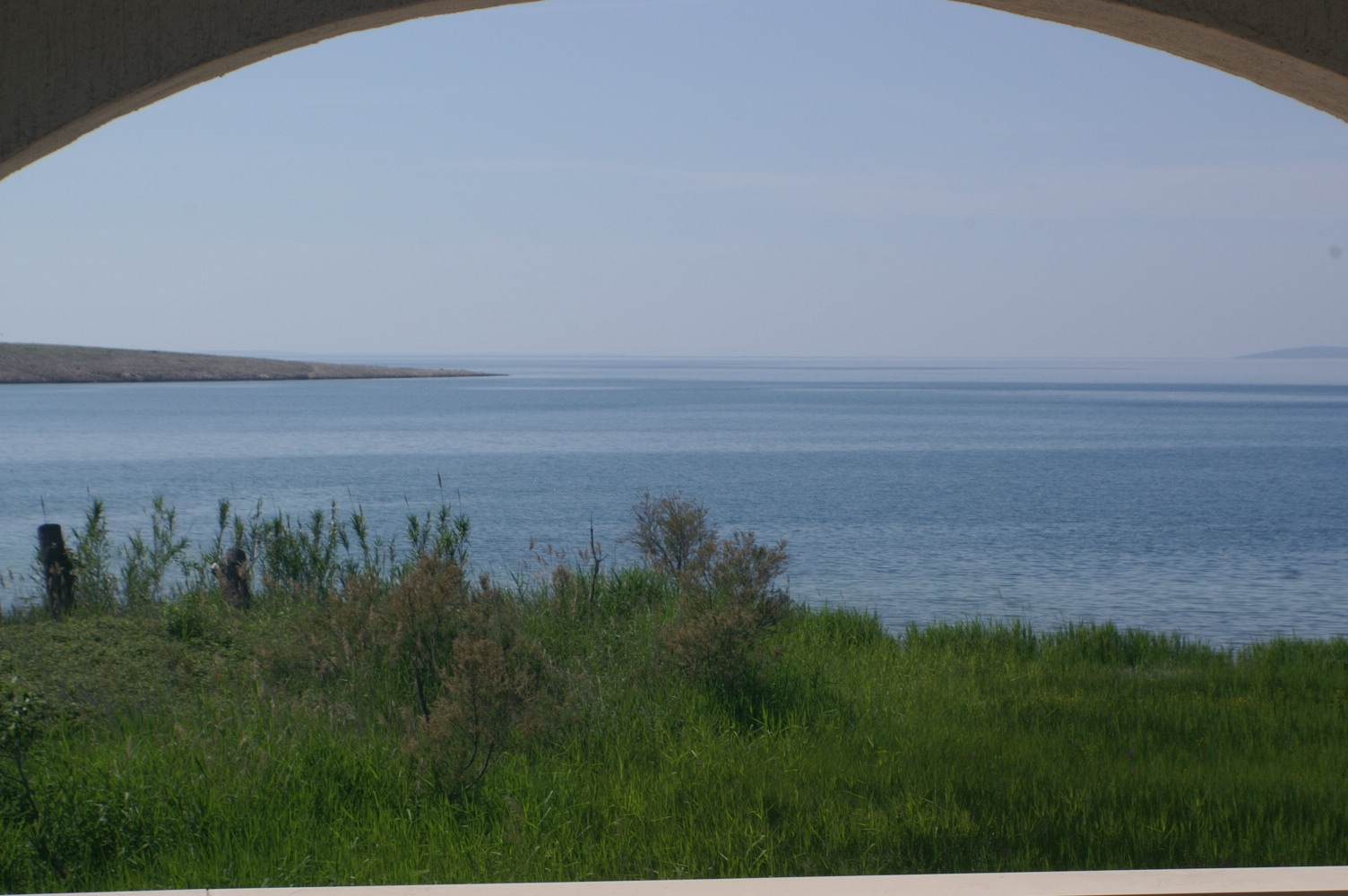 Two bedroom apartment with terrace and sea view Povljana, Pag  A-c