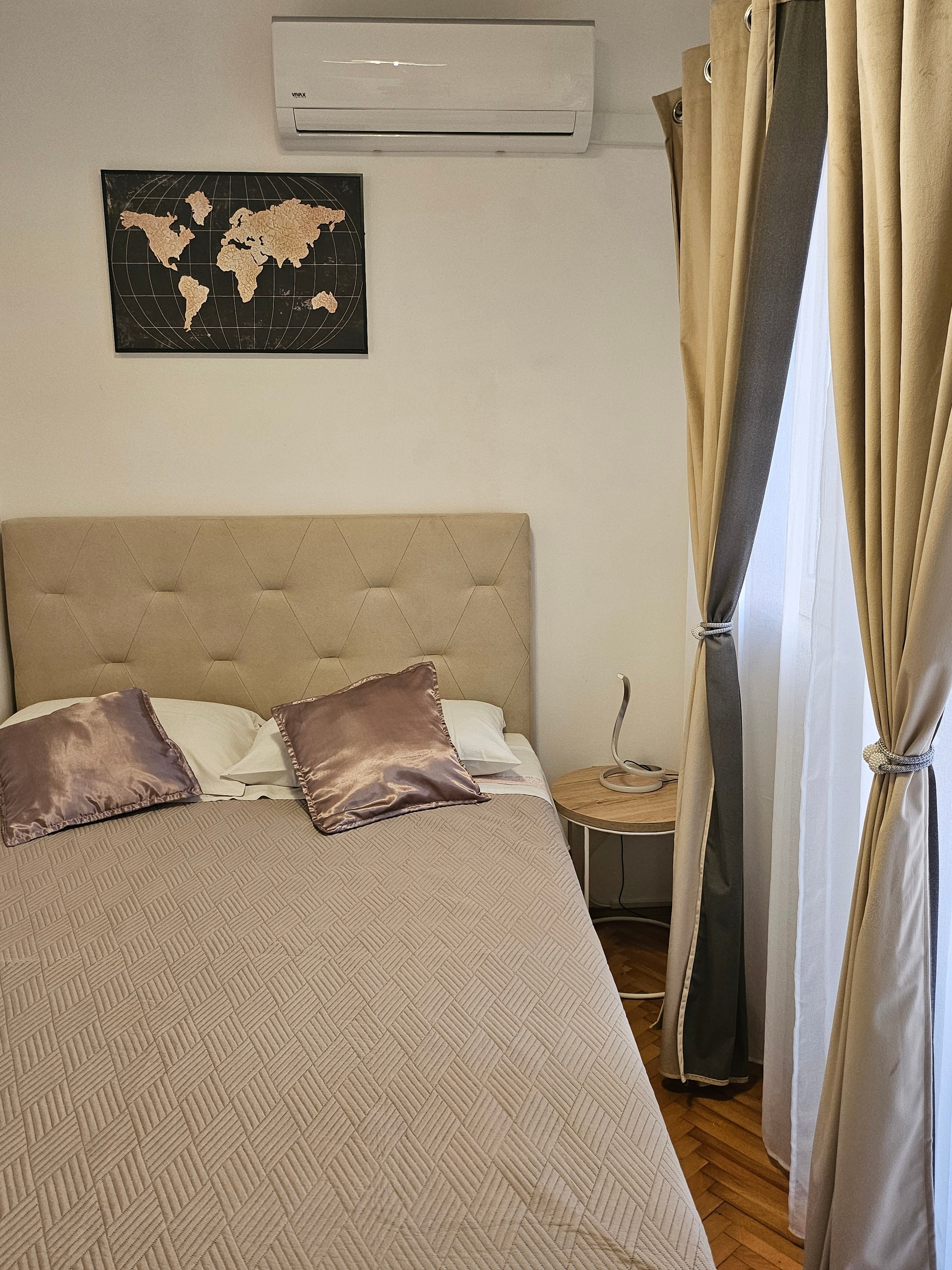 Four bedroom apartment with balcony and sea view Okrug Gornji, Čiovo  A-a