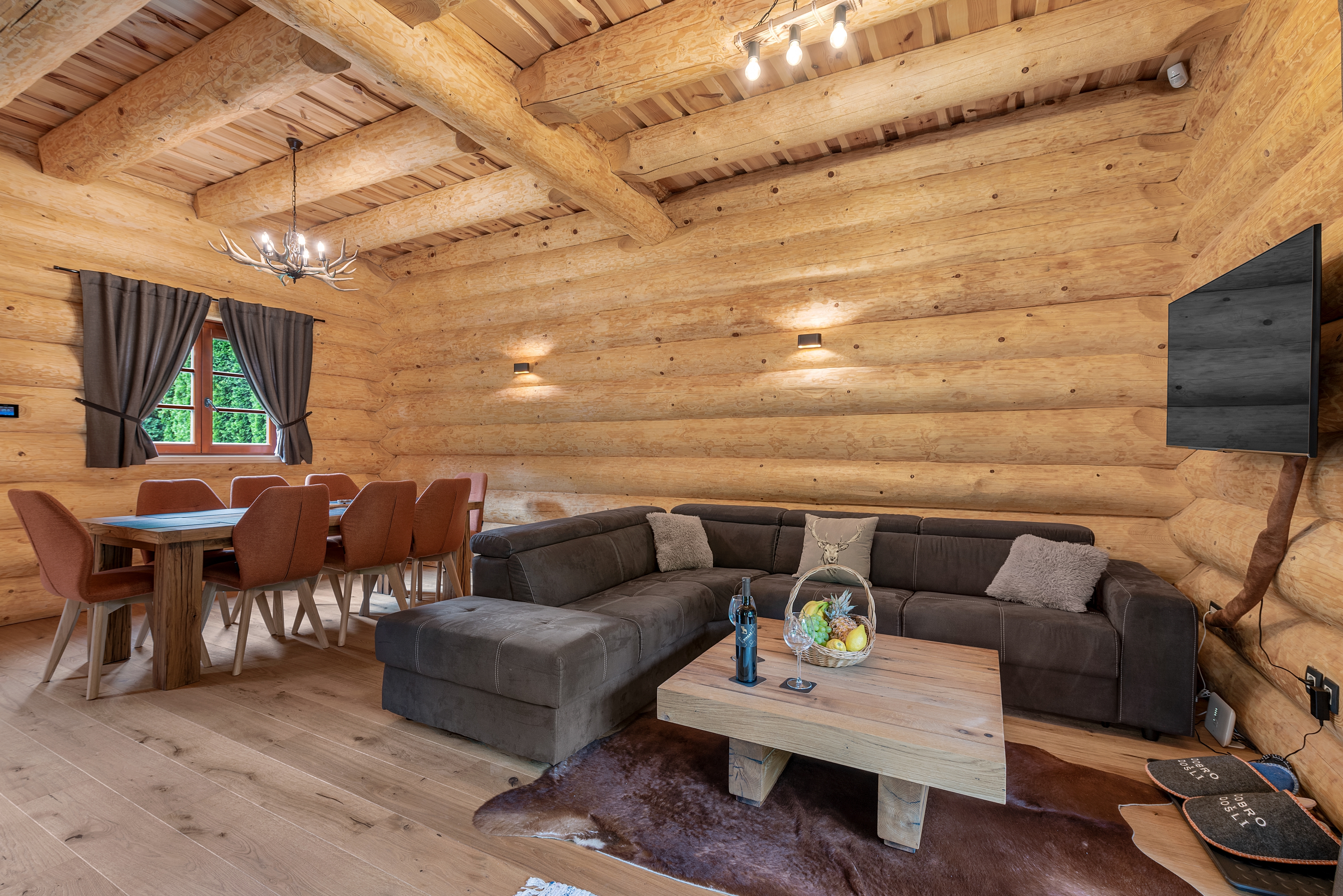 Three bedroom house with terrace Brod na Kupi, Gorski kotar (K-23012) Three bedroom house with terrace Brod na Kupi, Gorski kotar (K-23012)