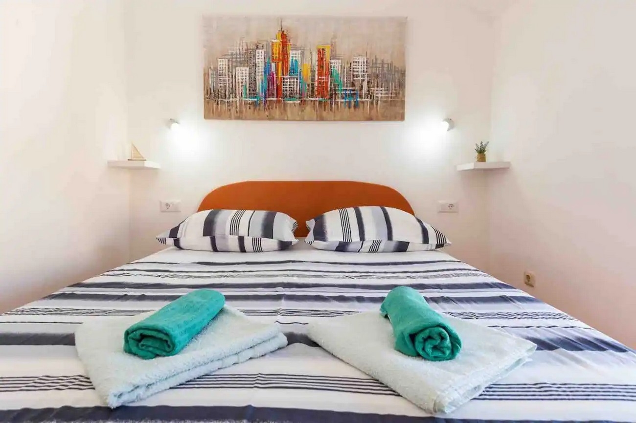 Two bedroom apartment near beach Cavtat, Dubrovnik  A-a