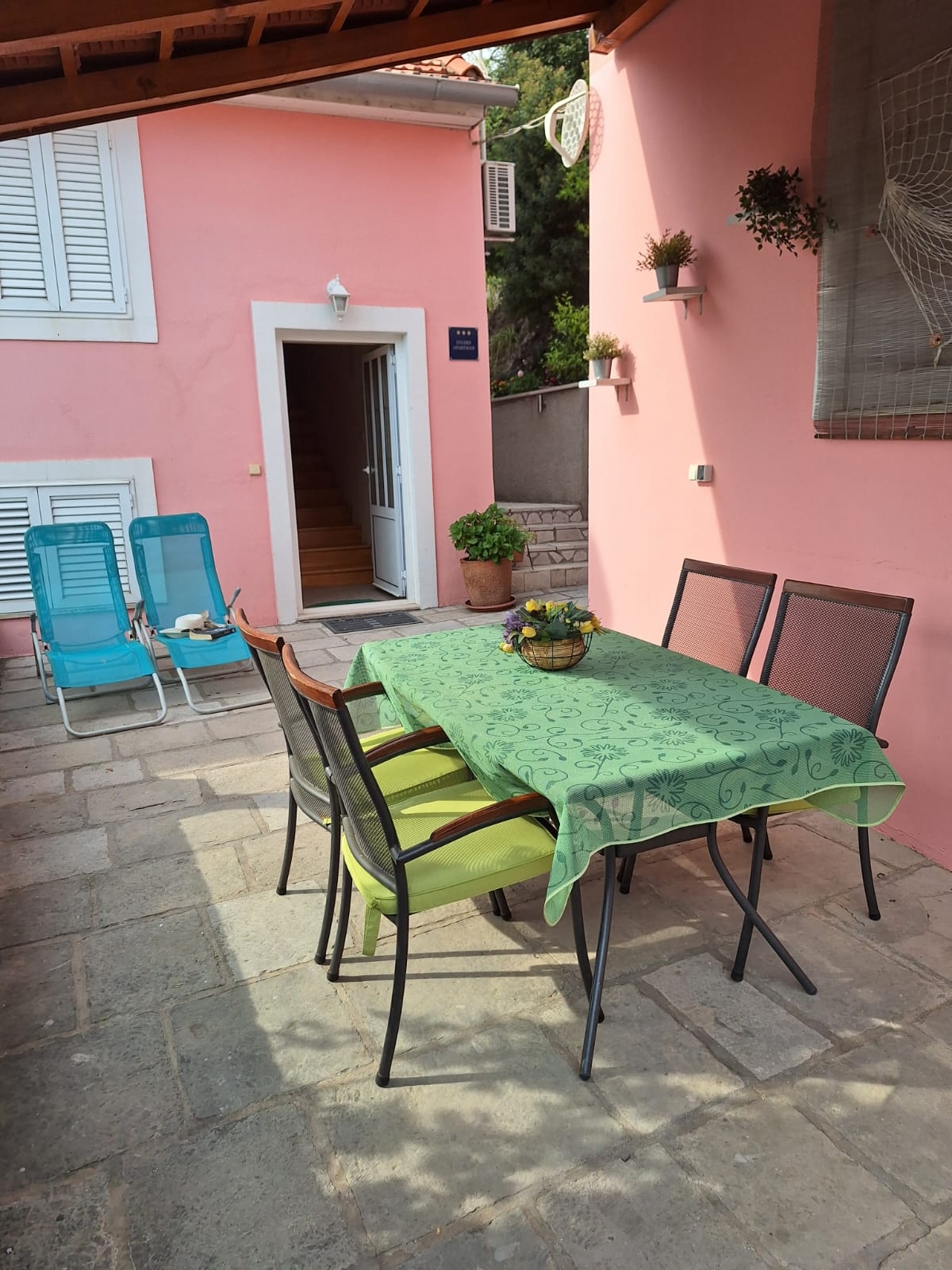 Two bedroom apartment near beach Cavtat, Dubrovnik  A-a