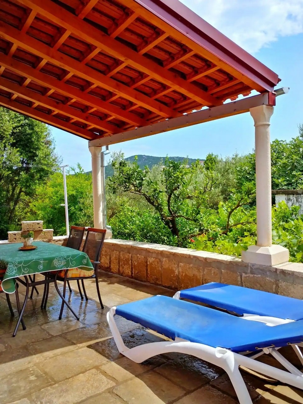 Two bedroom apartment near beach Cavtat, Dubrovnik  A-a