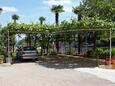 Parking lot Lovran, Opatija, Parking lot 2302 - Rooms with pebble beach.