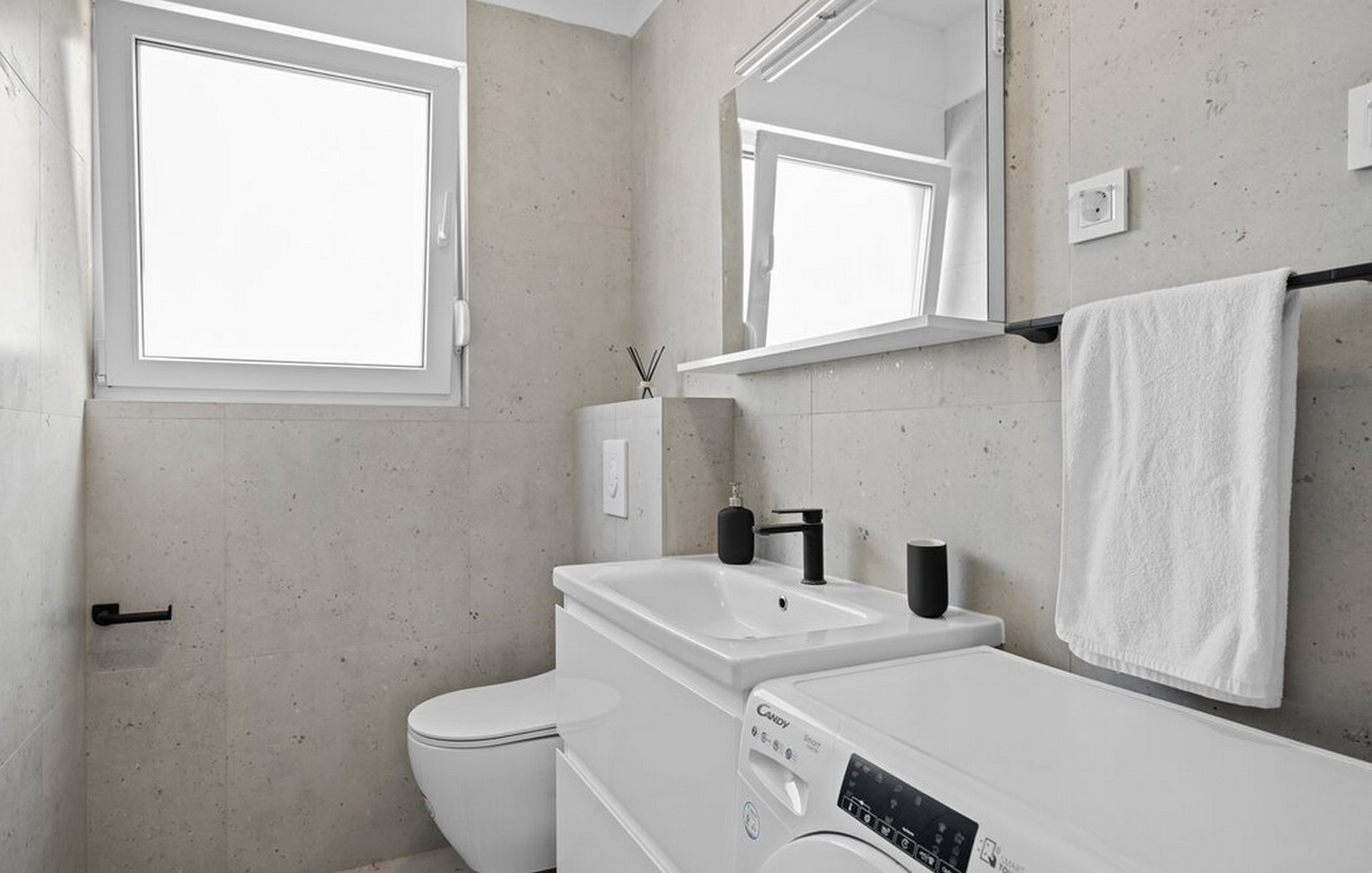 Three bedroom house with terrace Vodice  K