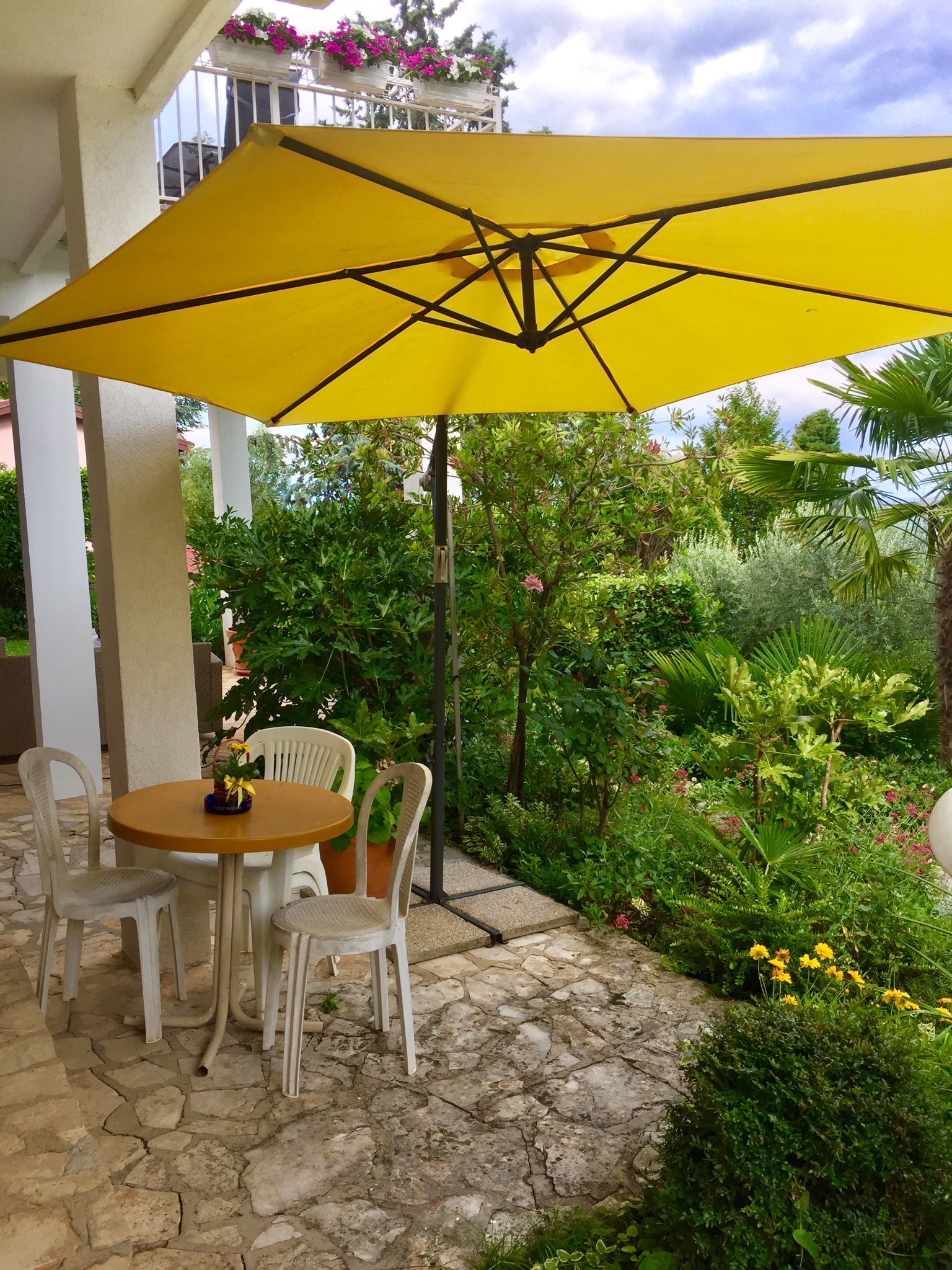One bedroom apartment with terrace and sea view Lovran, Opatija  A-b