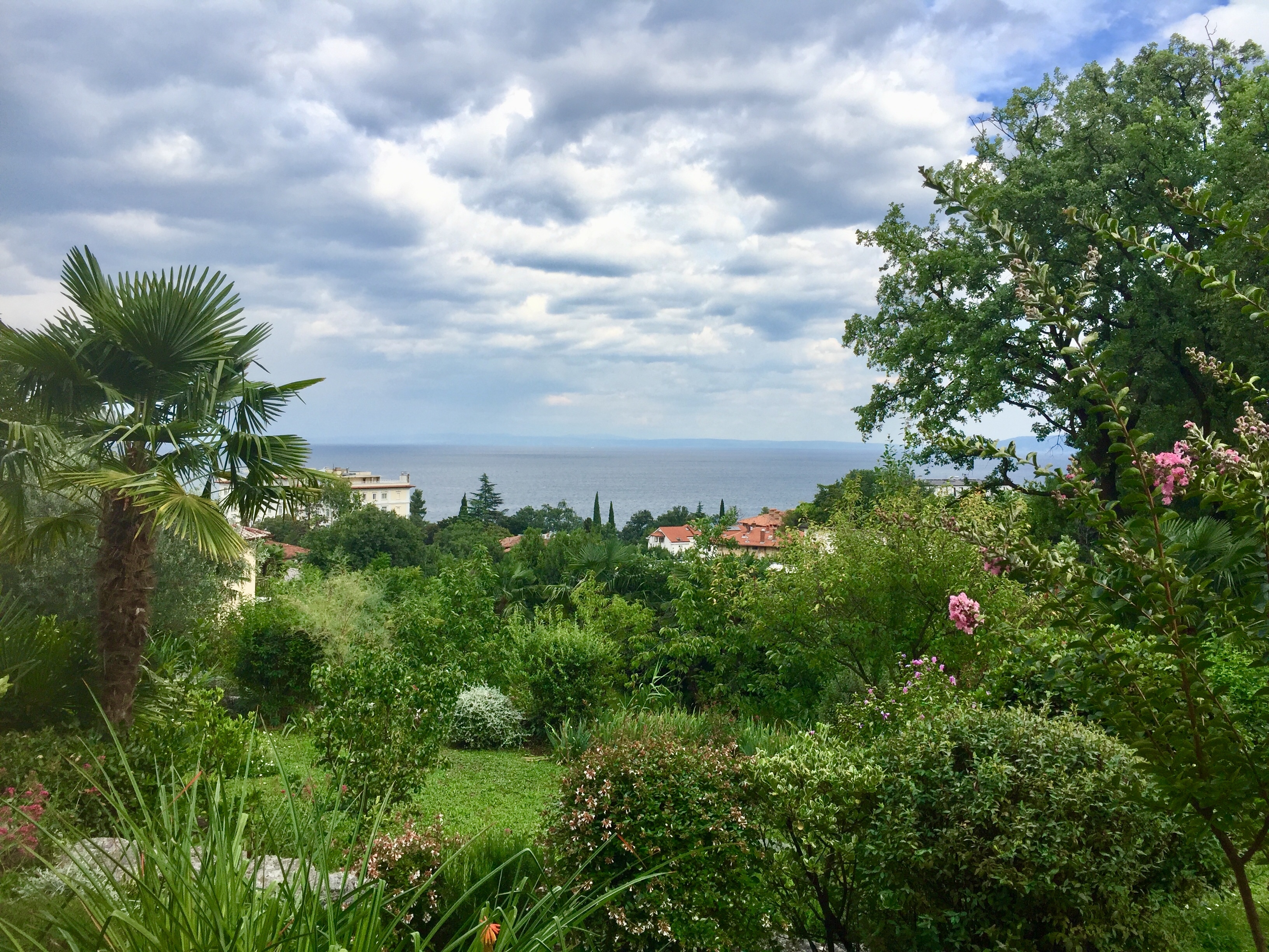 One bedroom apartment with terrace and sea view Lovran, Opatija  A-b
