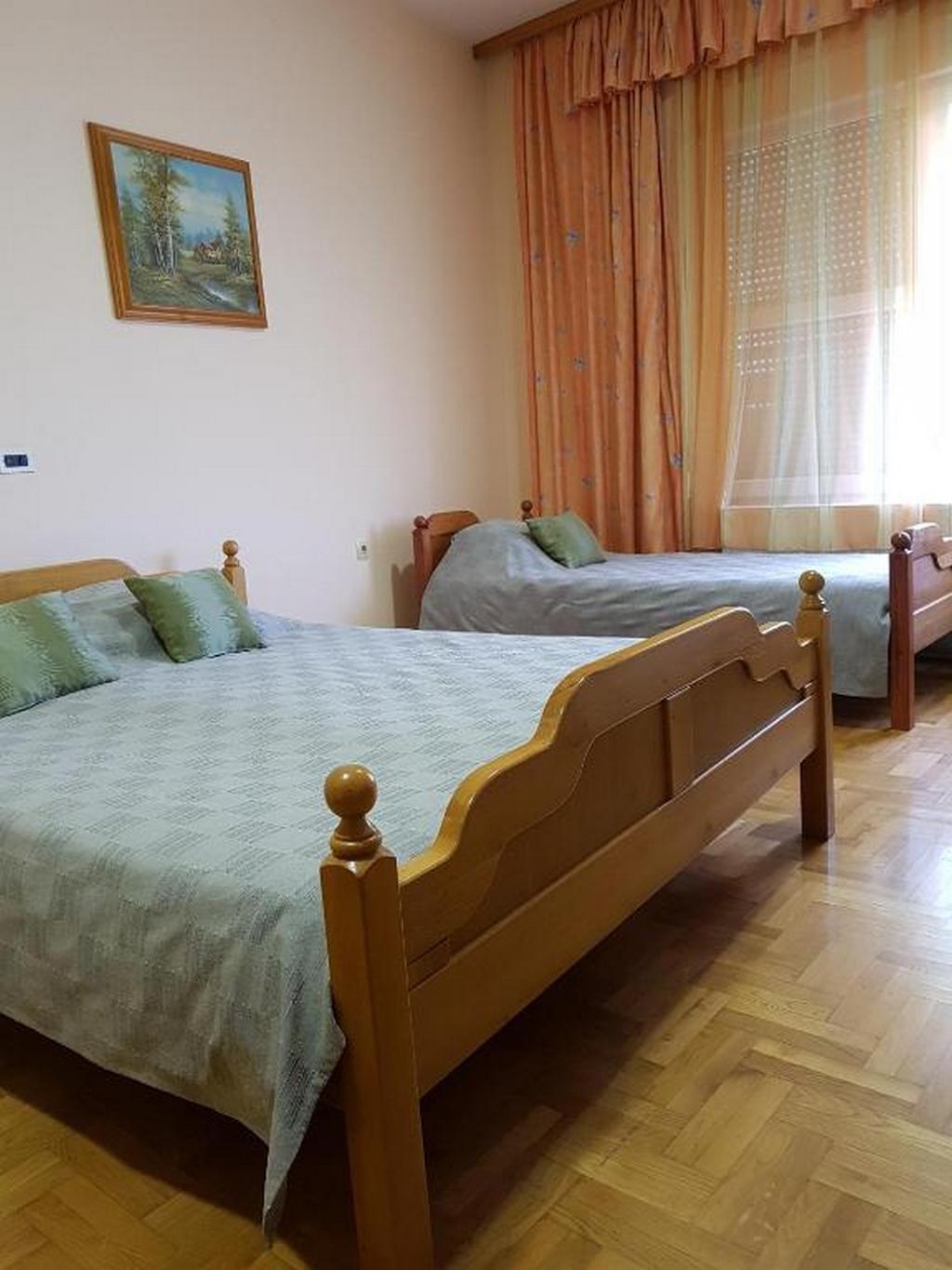 Chambre avec air conditionné Pleternica, Slavonija (S-23032-c)