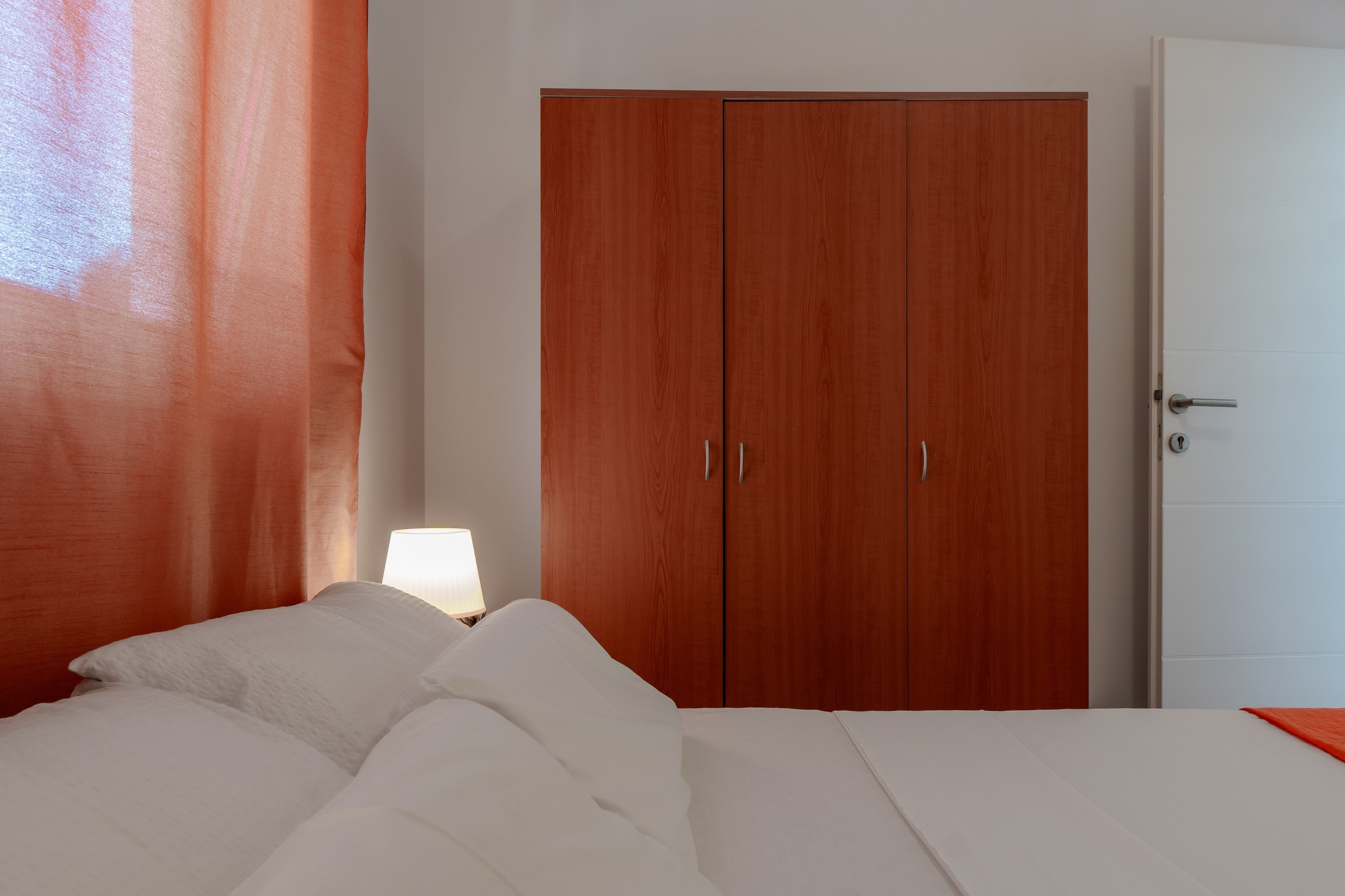 One bedroom apartment with air-conditioning Vir  A-a