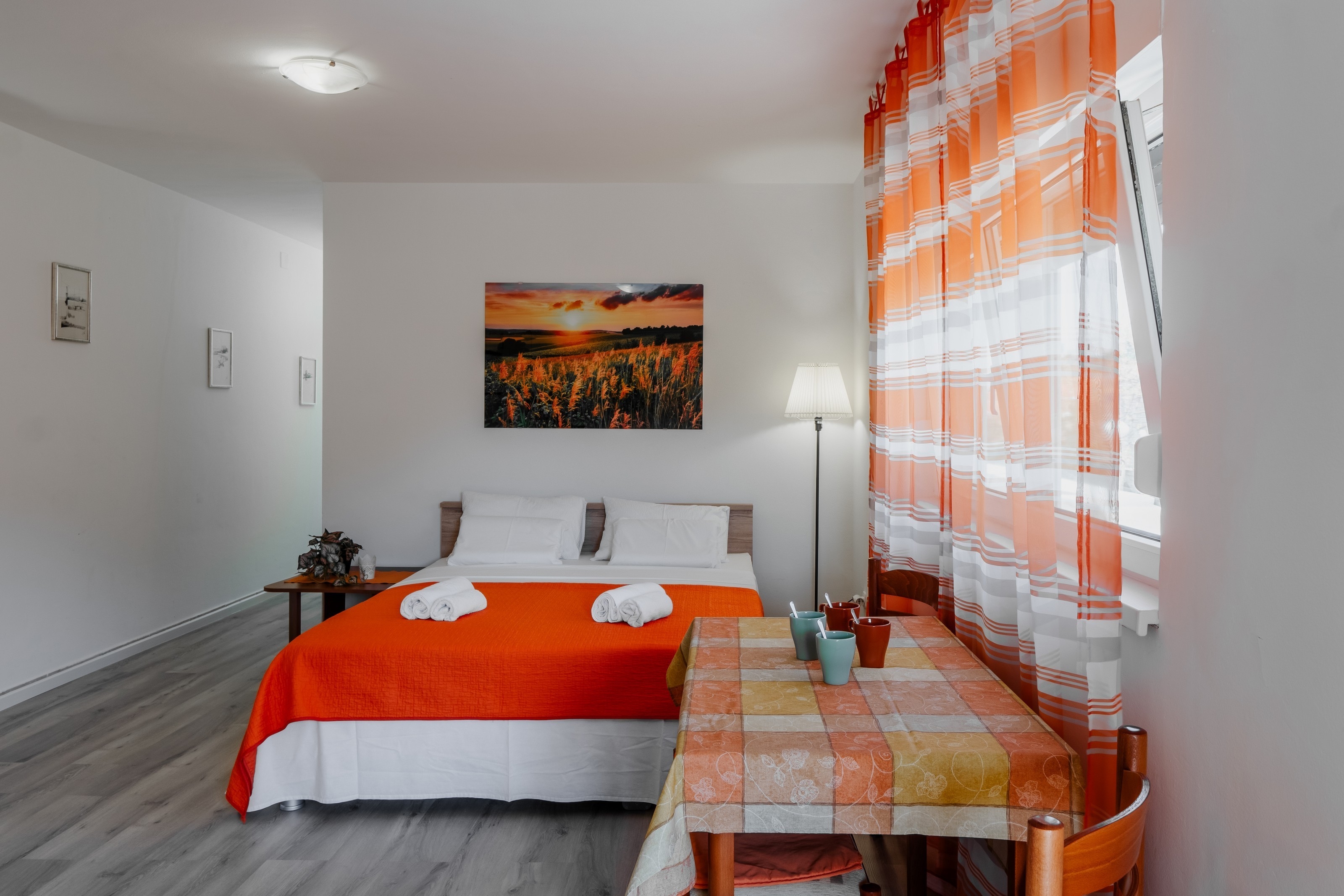 One bedroom apartment with air-conditioning Vir  A-a