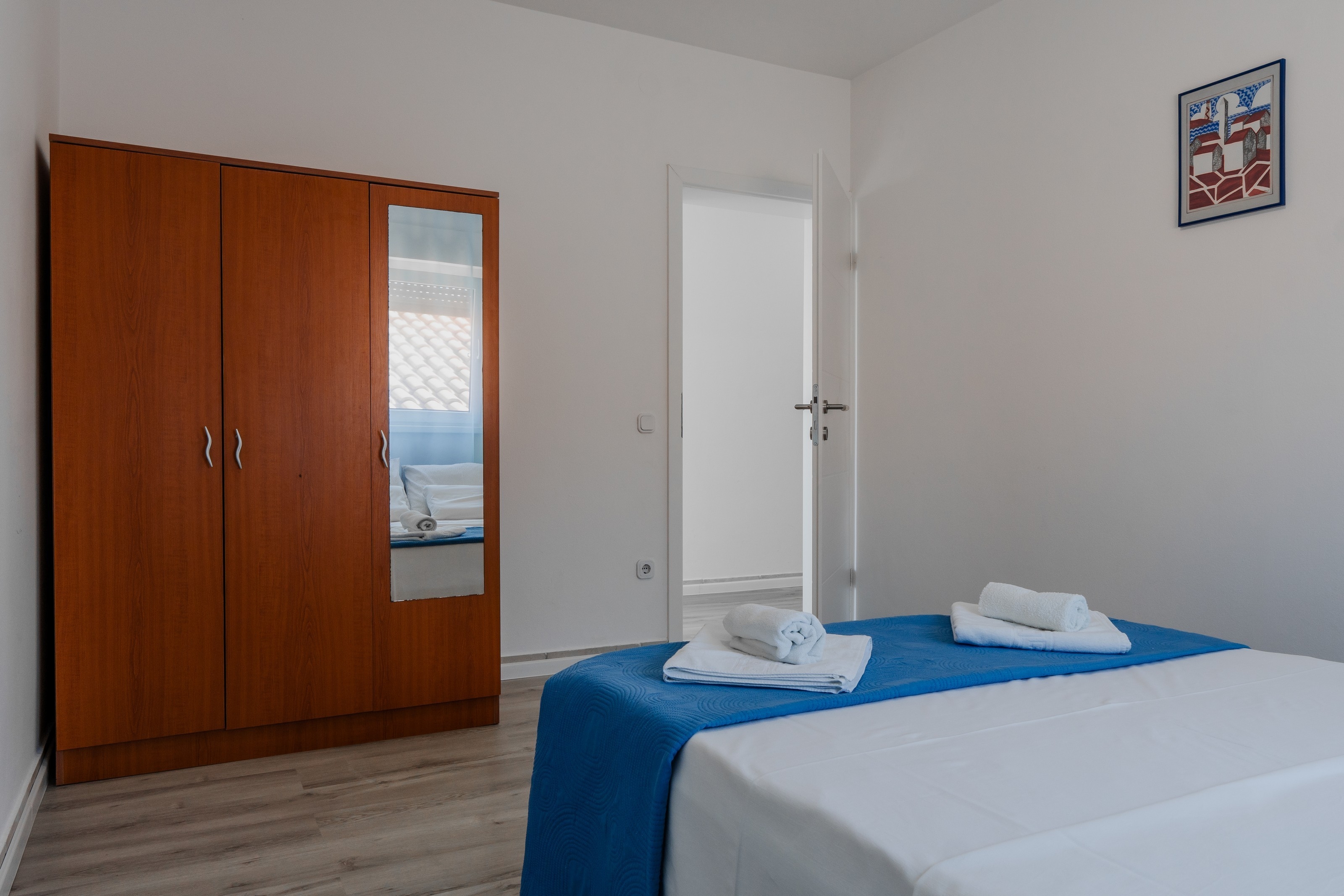 One bedroom apartment with air-conditioning Vir  A-b