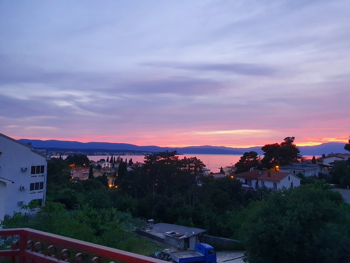 Two bedroom apartment with terrace and sea view Malinska, Krk  A-a