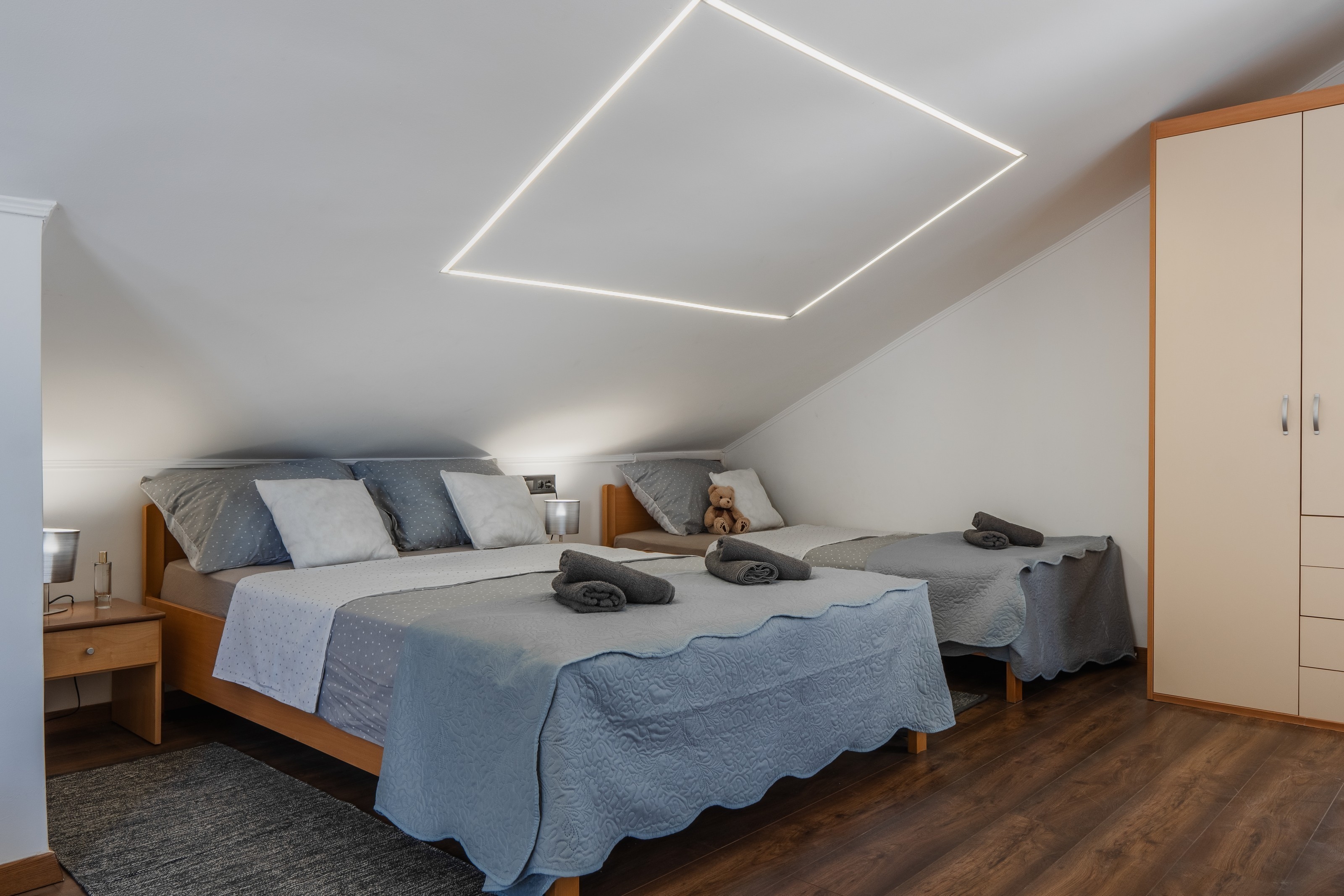 Studio flat with balcony Vir  AS-b