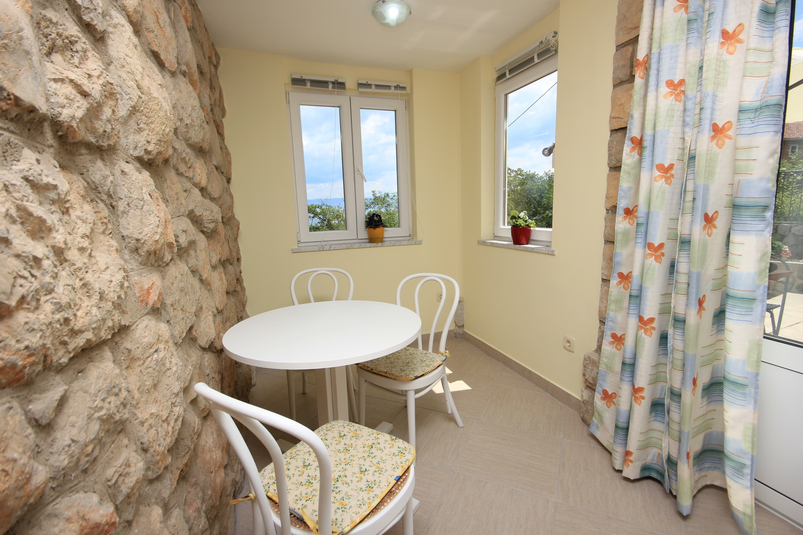 One bedroom apartment with terrace and sea view Medveja, Opatija (A-2305-c)