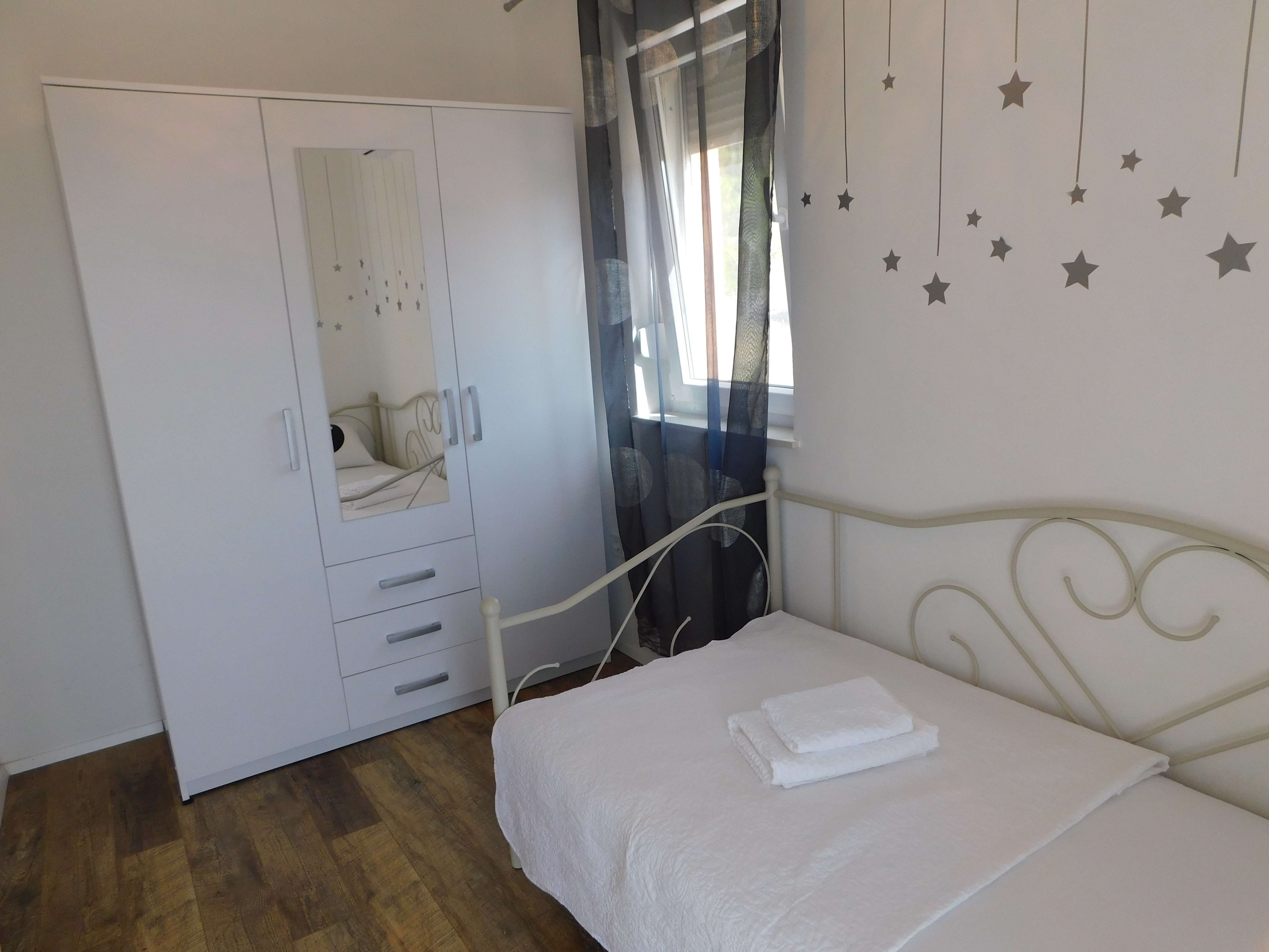 Four bedroom house with balcony Šibenik  K