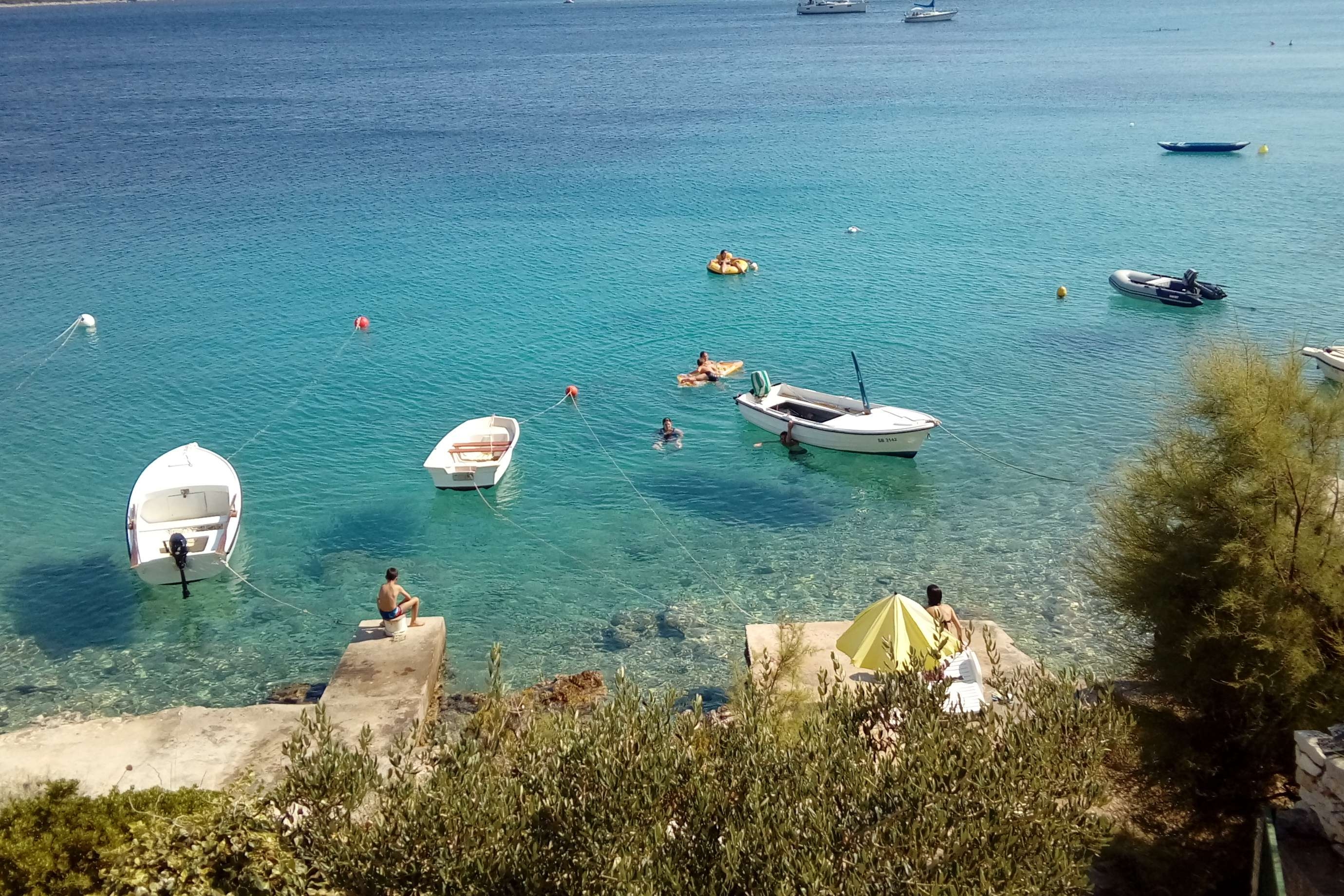 Two bedroom house near beach Sevid, Trogir  K