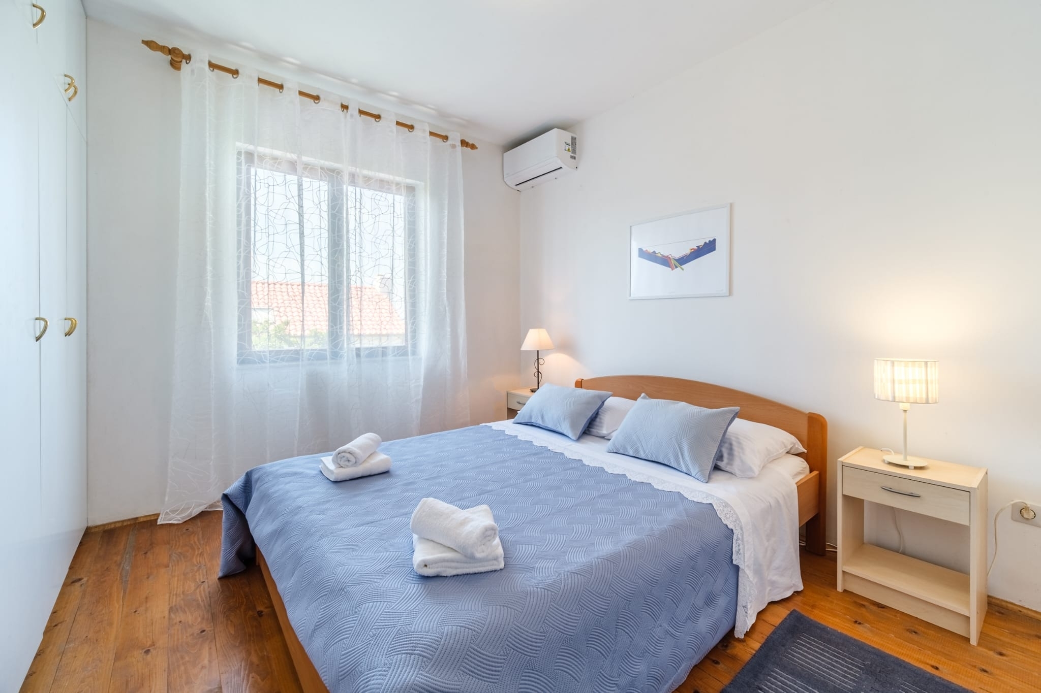 Three bedroom house with terrace and sea view Sutivan, Brač  K