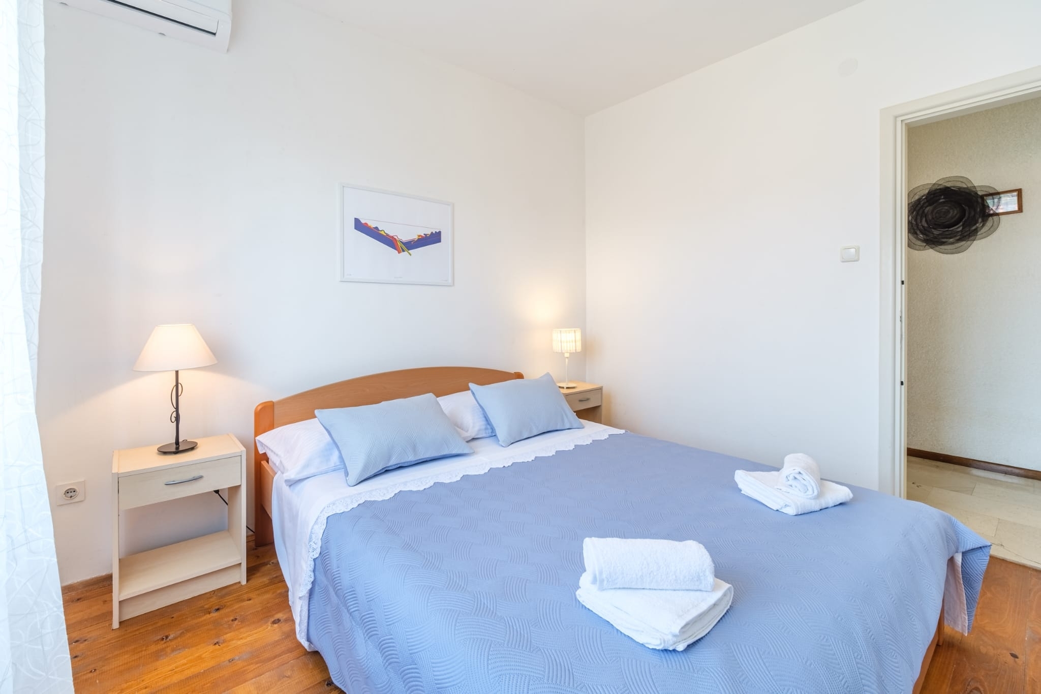 Three bedroom house with terrace and sea view Sutivan, Brač  K