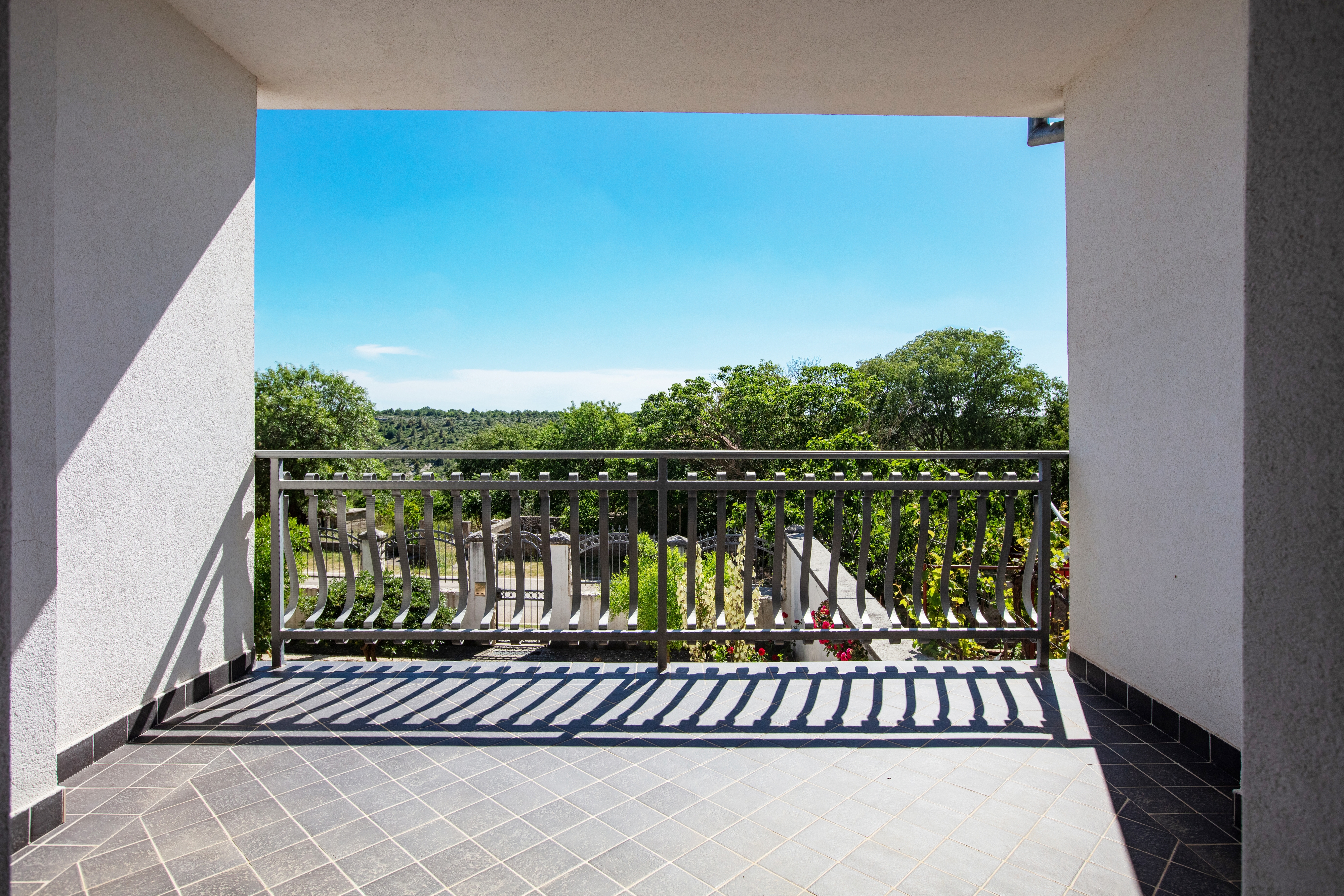 Two bedroom apartment with terrace Smrdelje, Krka  A-a