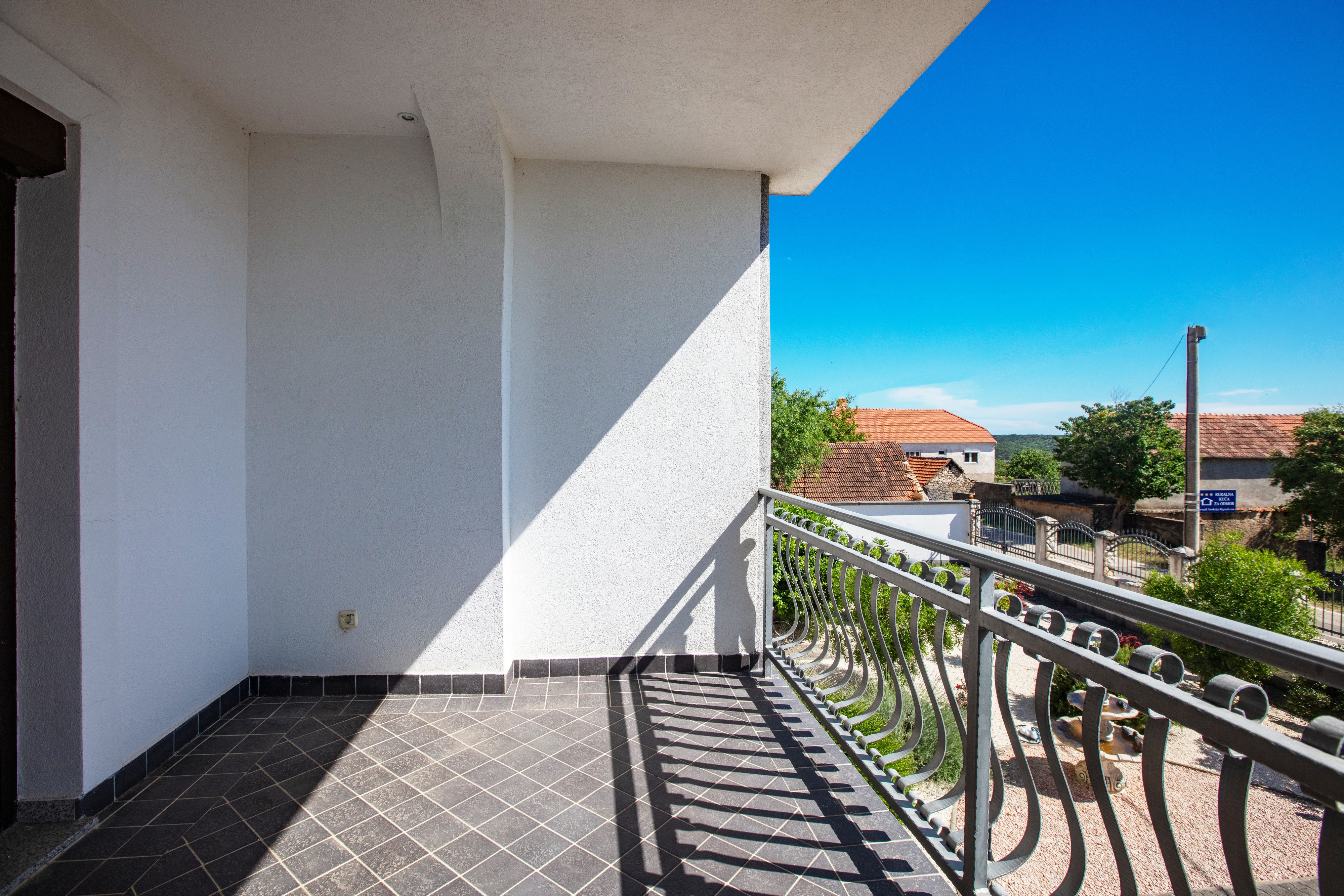 Two bedroom apartment with terrace Smrdelje, Krka  A-a
