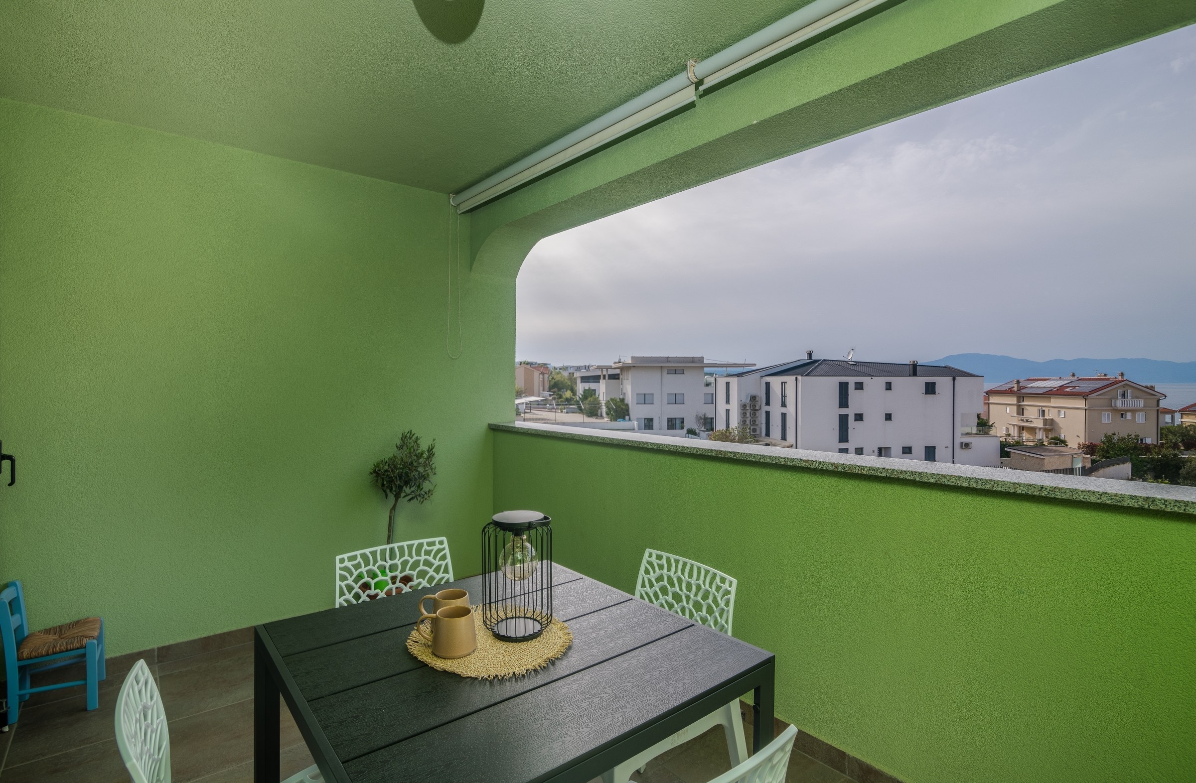 Two bedroom apartment with balcony and sea view Turčić, Krk  A-a