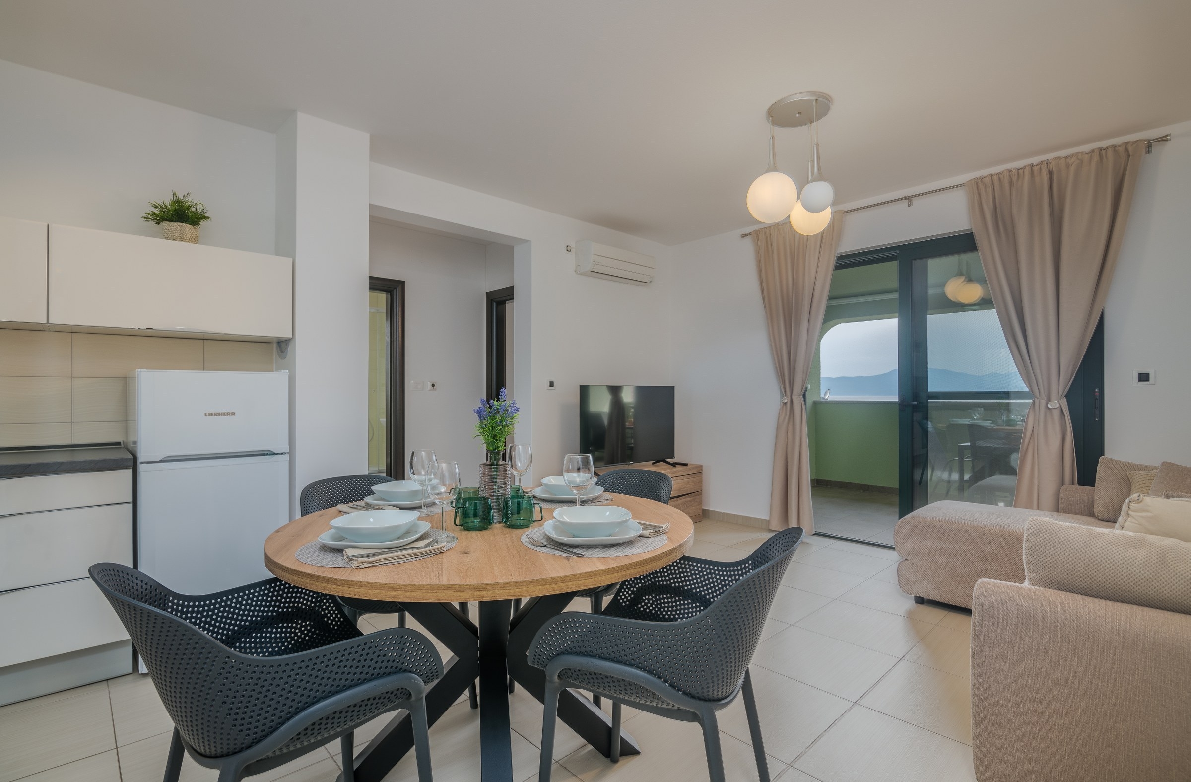 Two bedroom apartment with balcony and sea view Turčić, Krk (A-23084-c)