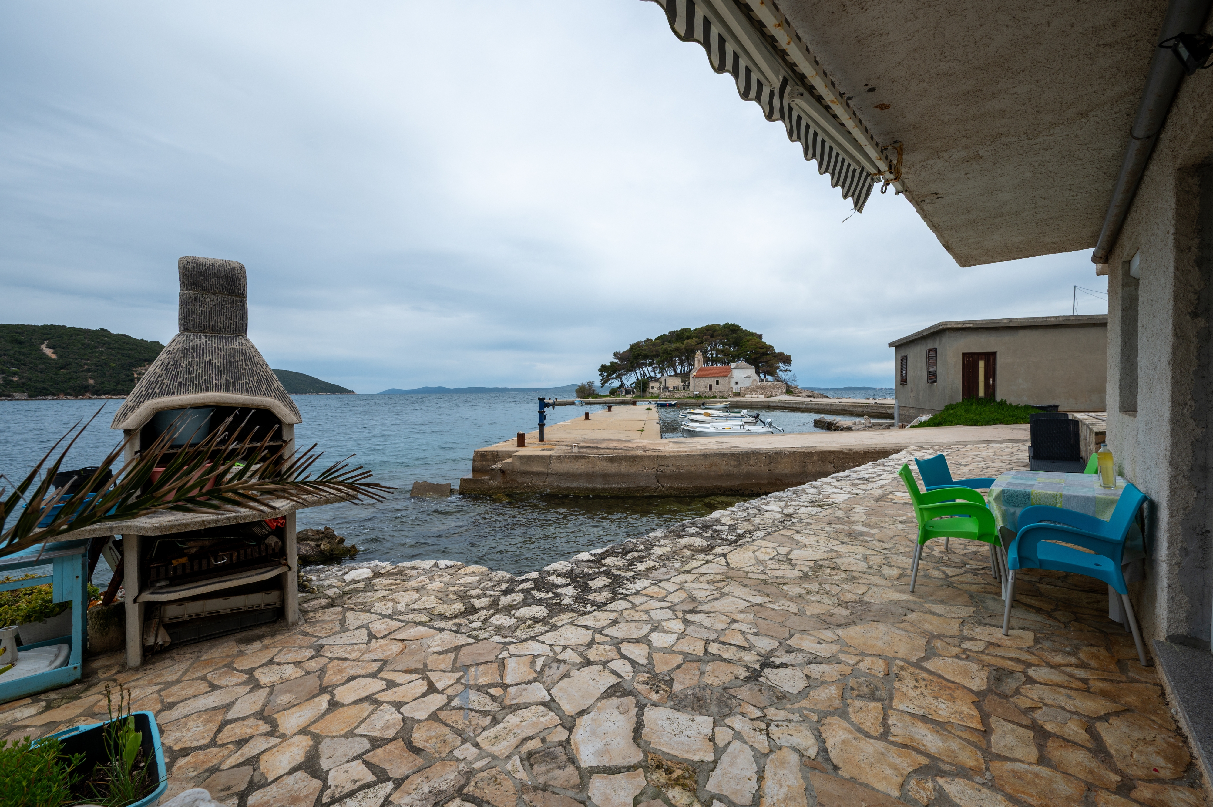 One bedroom apartment near beach Savar, Dugi otok  A-a