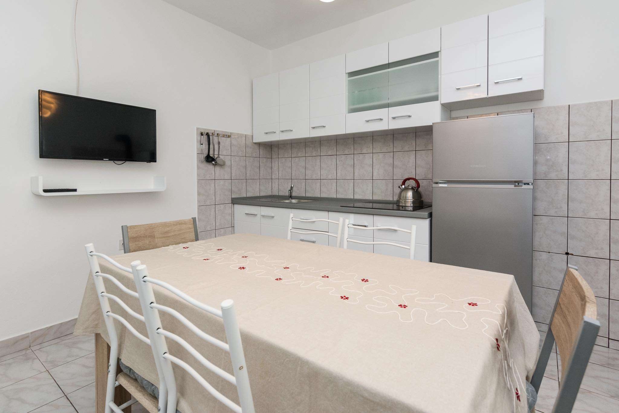 Three bedroom apartment with terrace Bibinje, Zadar (A-23089-a)