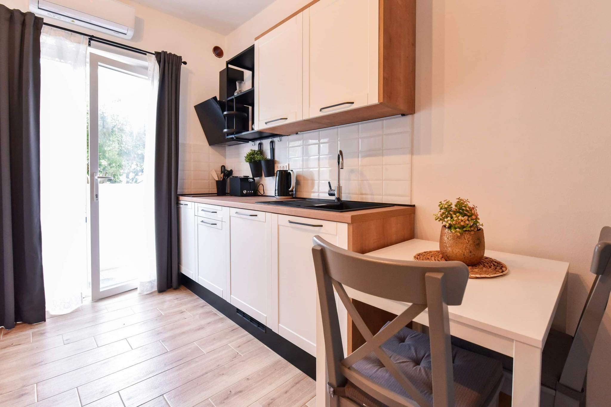 Studio flat with balcony Sveti Petar, Biograd (AS-23091-a)