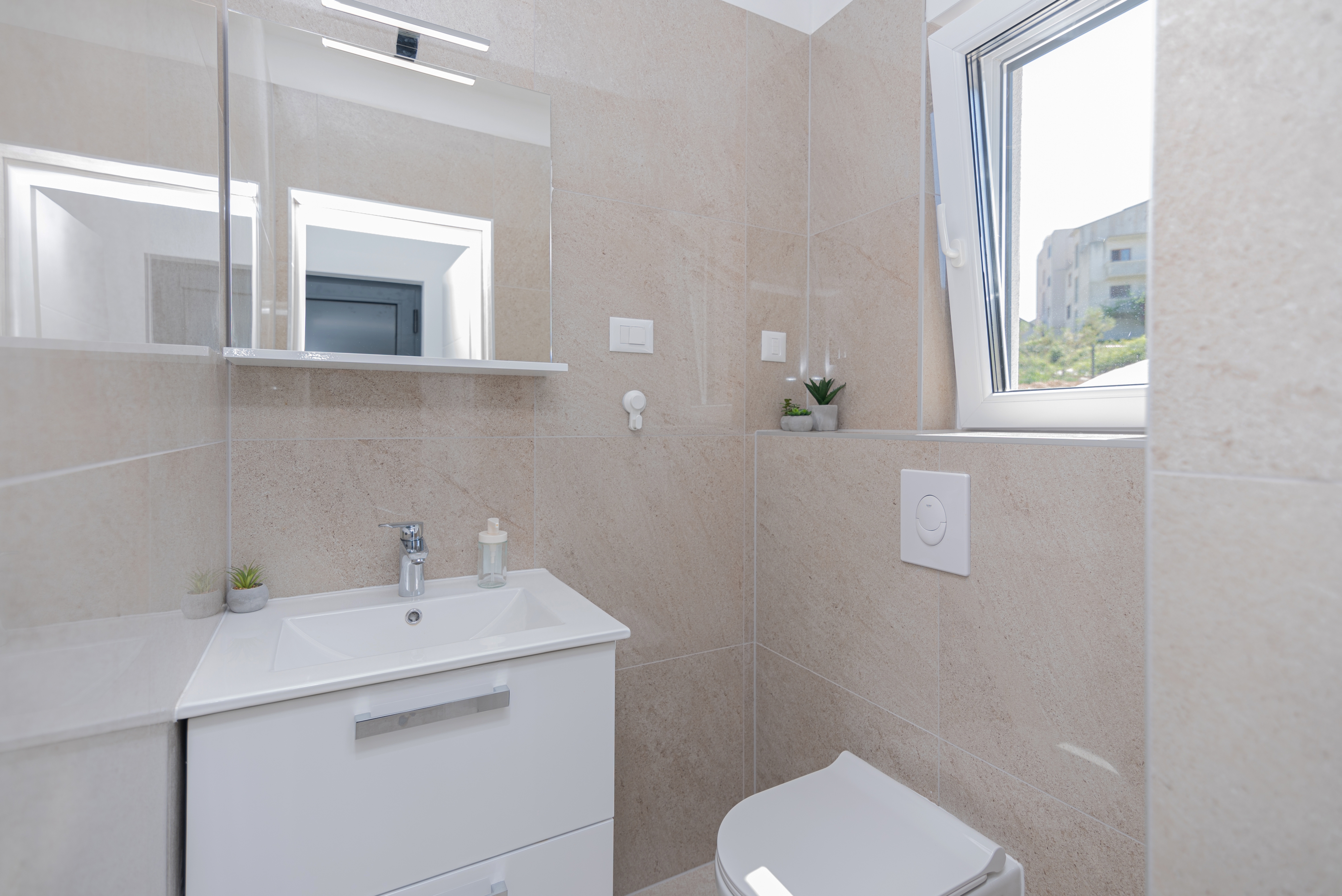 Two bedroom apartment with terrace Podstrana, Split  A-a